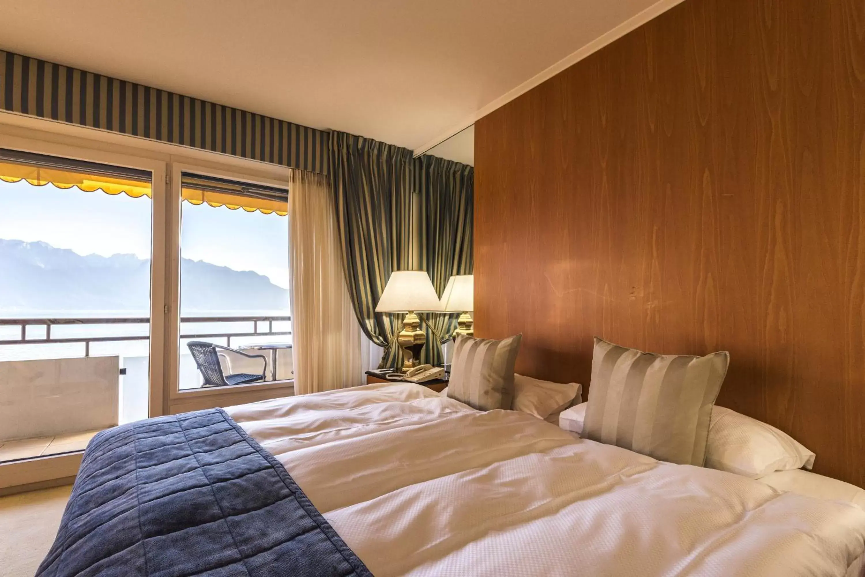 Bed in Royal Plaza Montreux