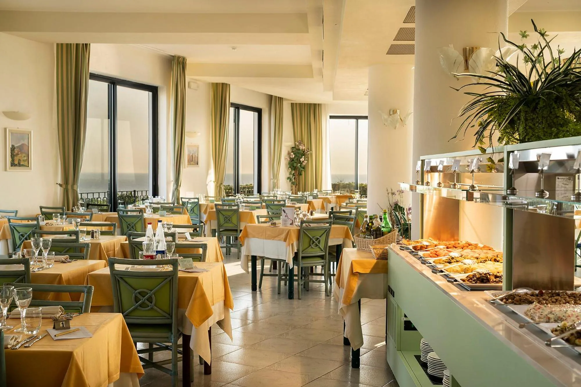 Restaurant/places to eat in Hotel Terme Royal Palm