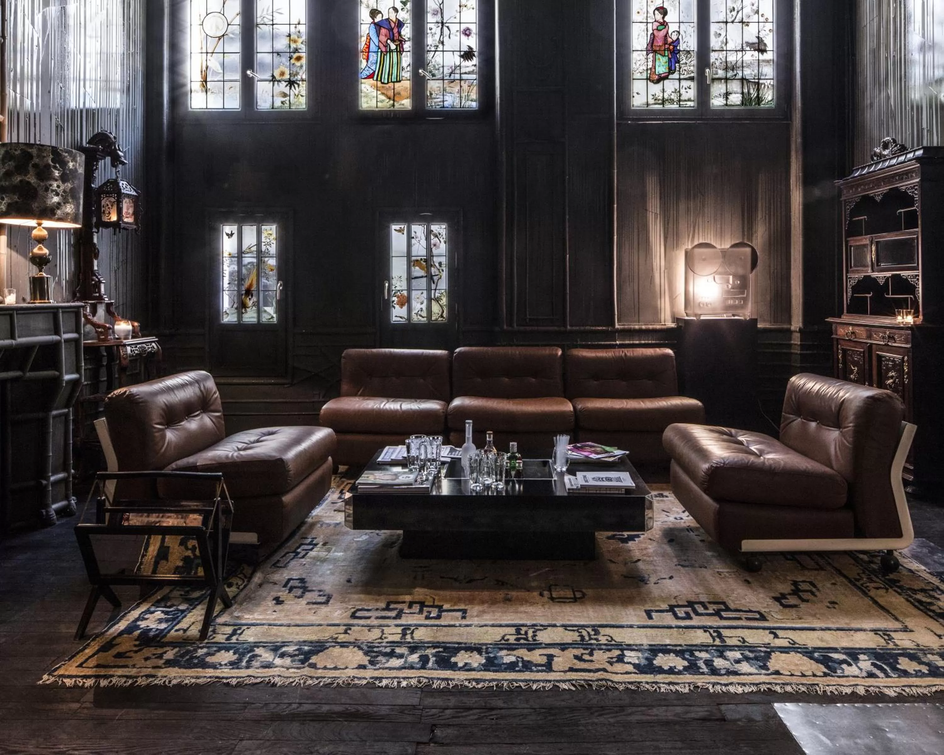 Lounge or bar in Hotel Les Bains Paris