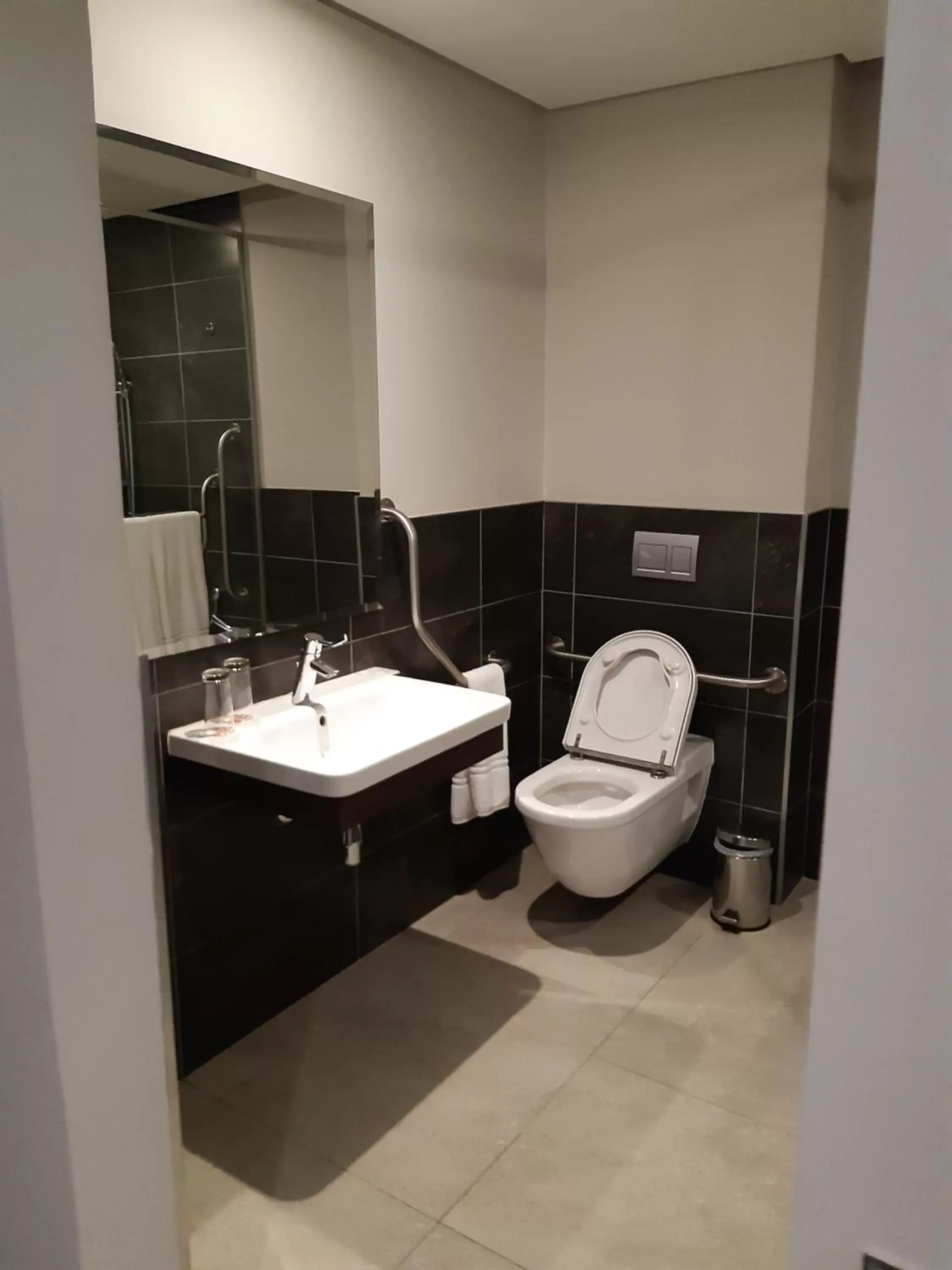 Bathroom in City Lodge Newtown, Johannesburg