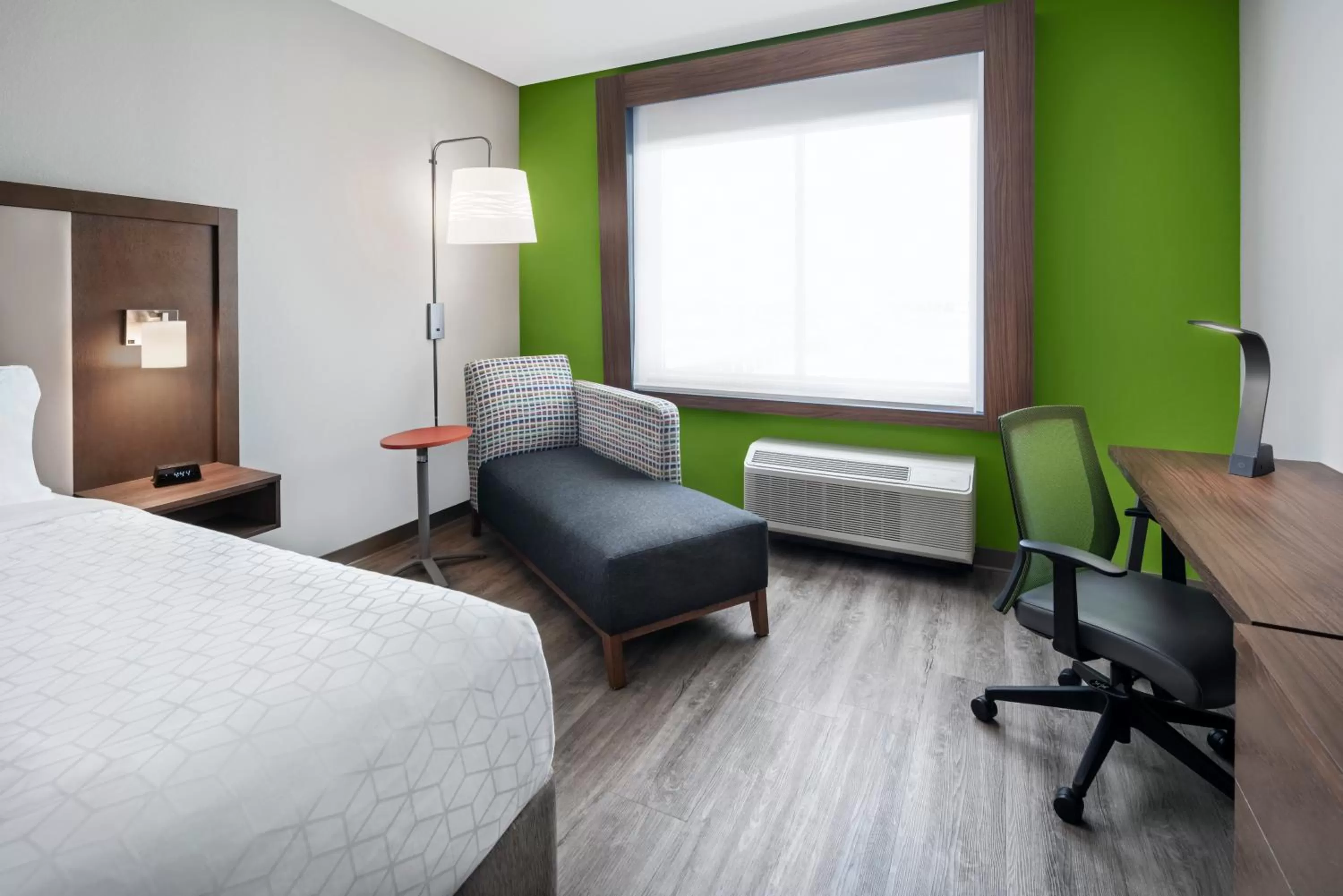 Photo of the whole room, Bed in Holiday Inn Express & Suites - Odessa I-20 by IHG