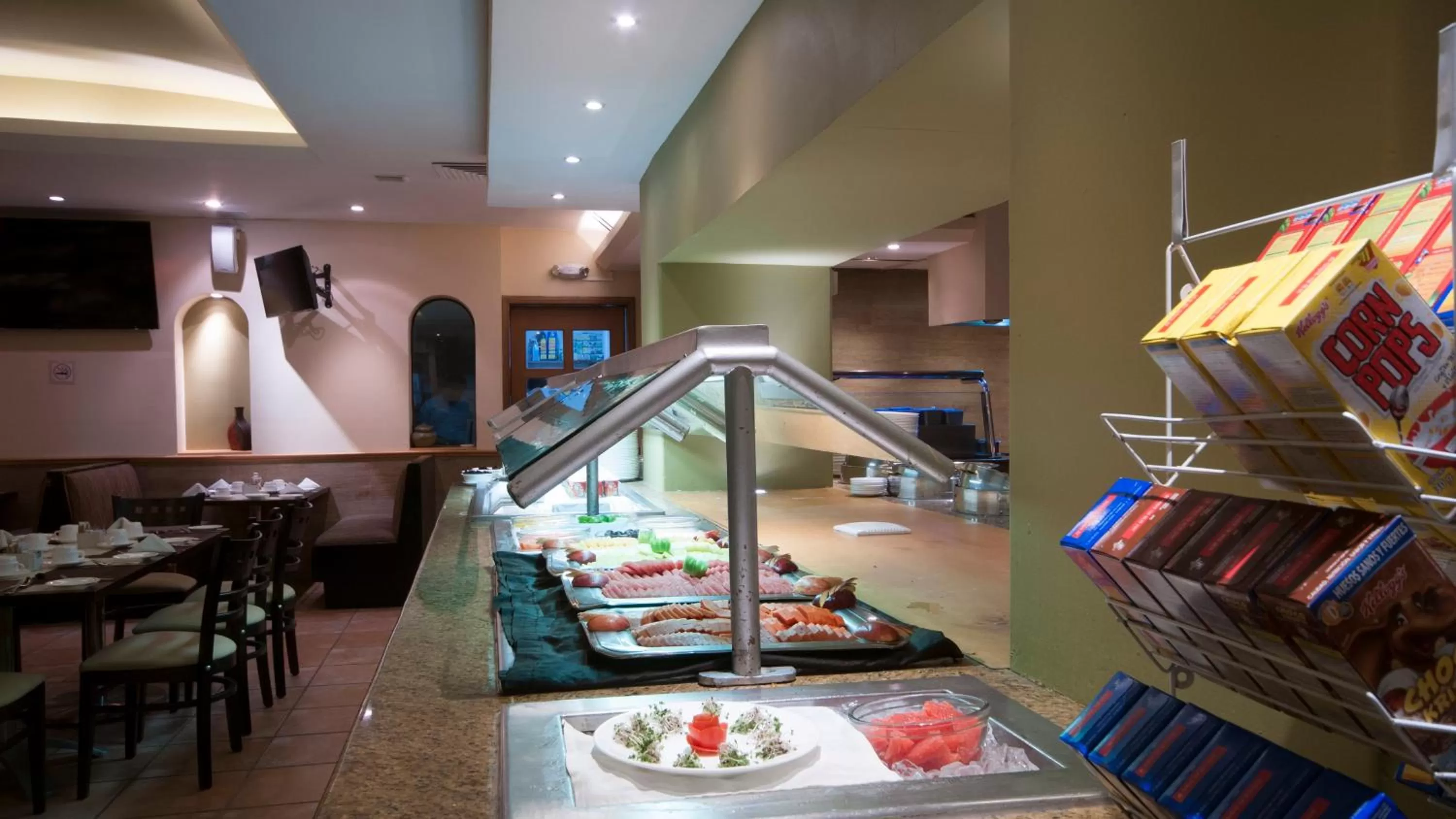 Restaurant/places to eat in Holiday Inn Ciudad Del Carmen by IHG