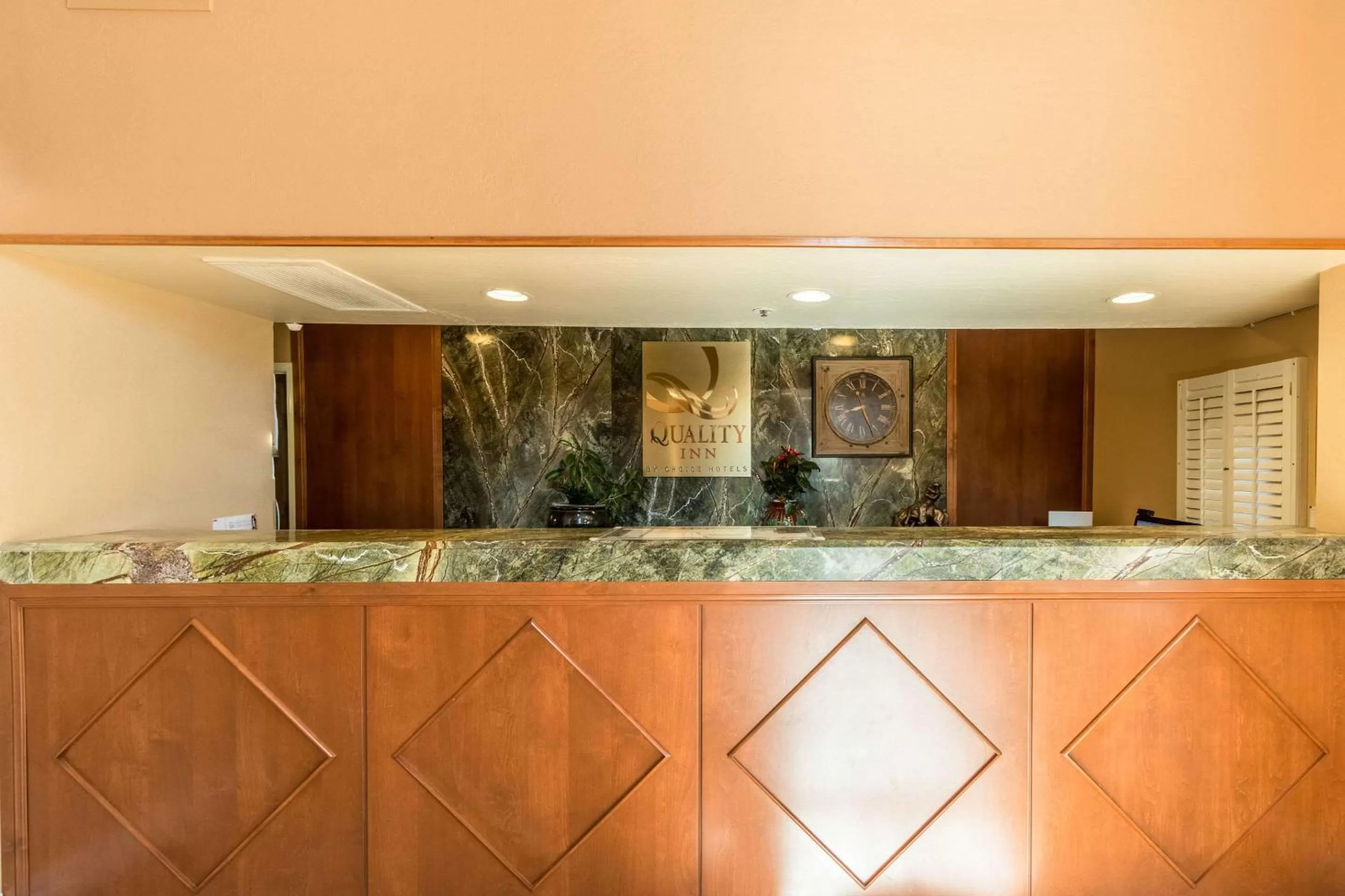 Lobby or reception in Quality Inn Casa Grande I-10