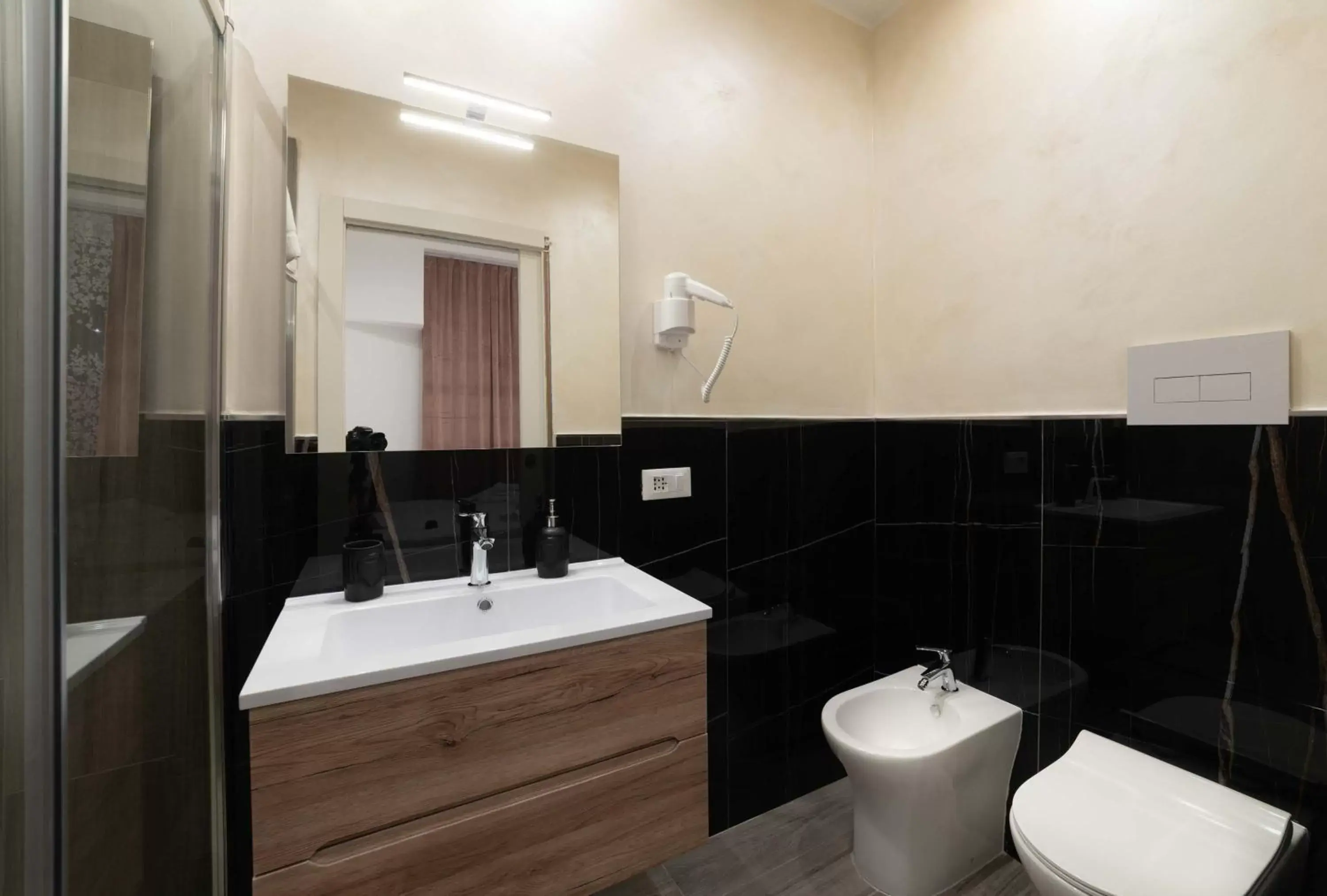 Shower, Bathroom in Blanc Rooms