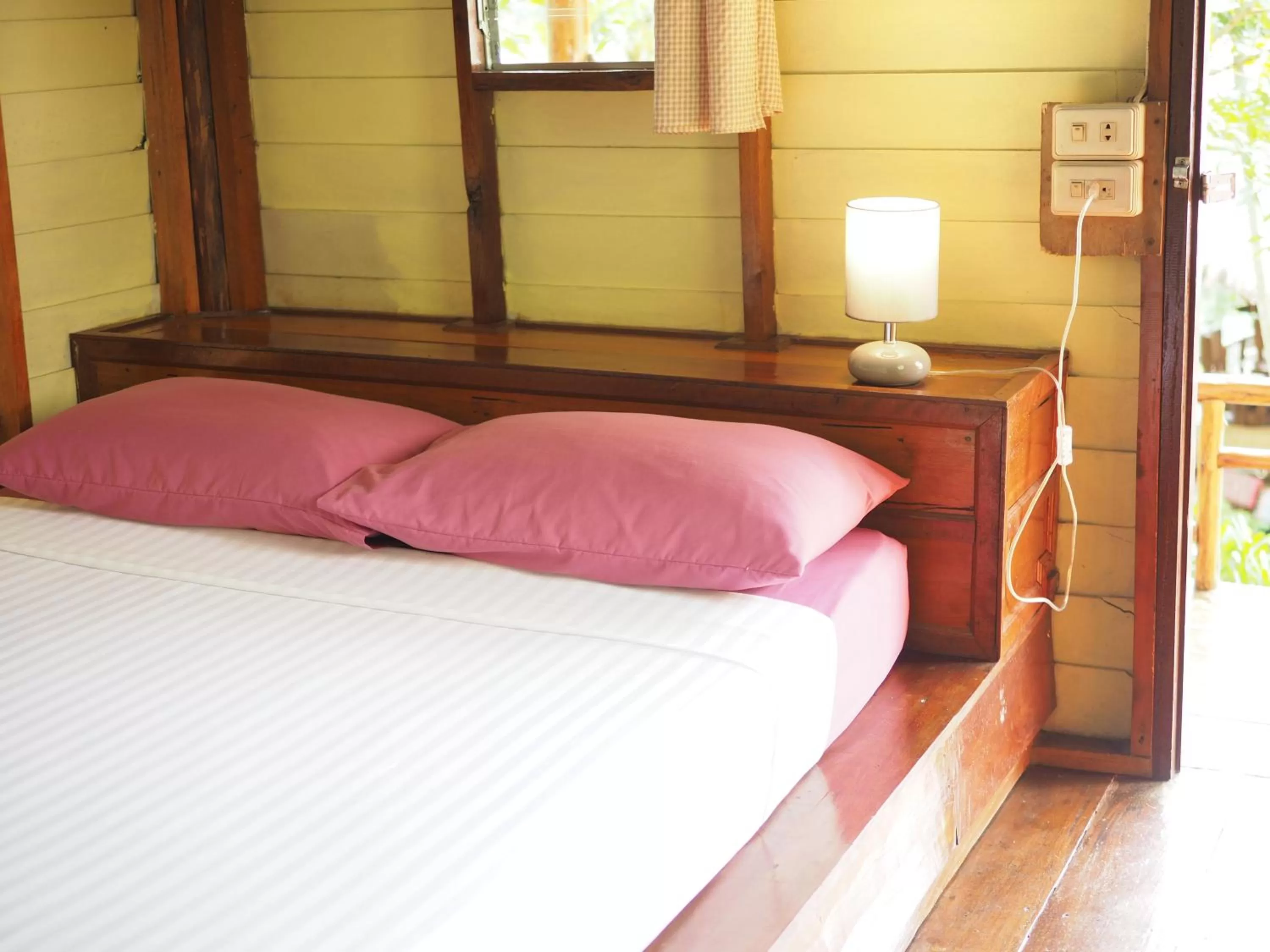 Bedroom, Bed in LITTLE EDEN Bungalows