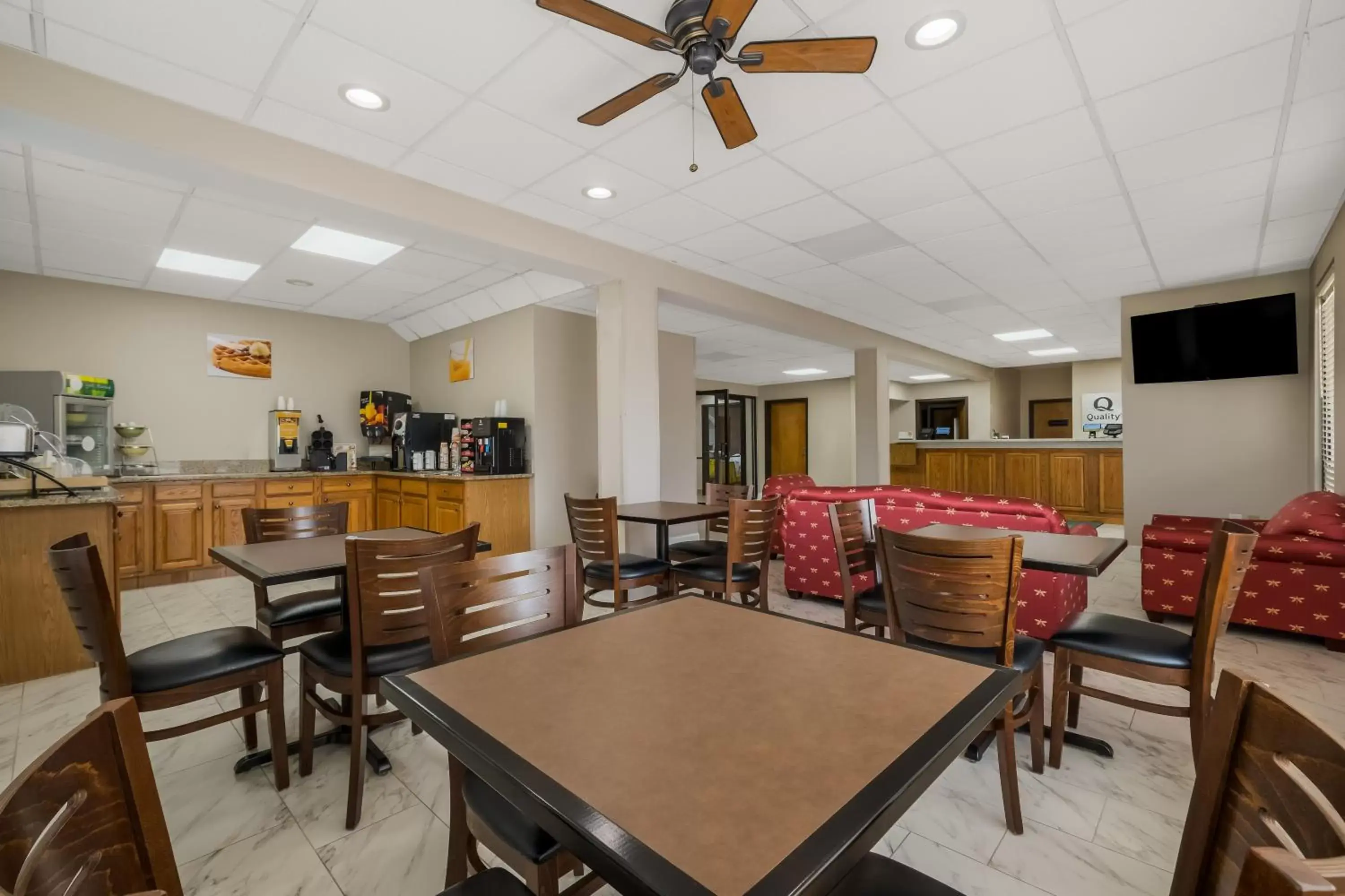 Dining area, Restaurant/Places to Eat in Quality Inn Jefferson at I-85