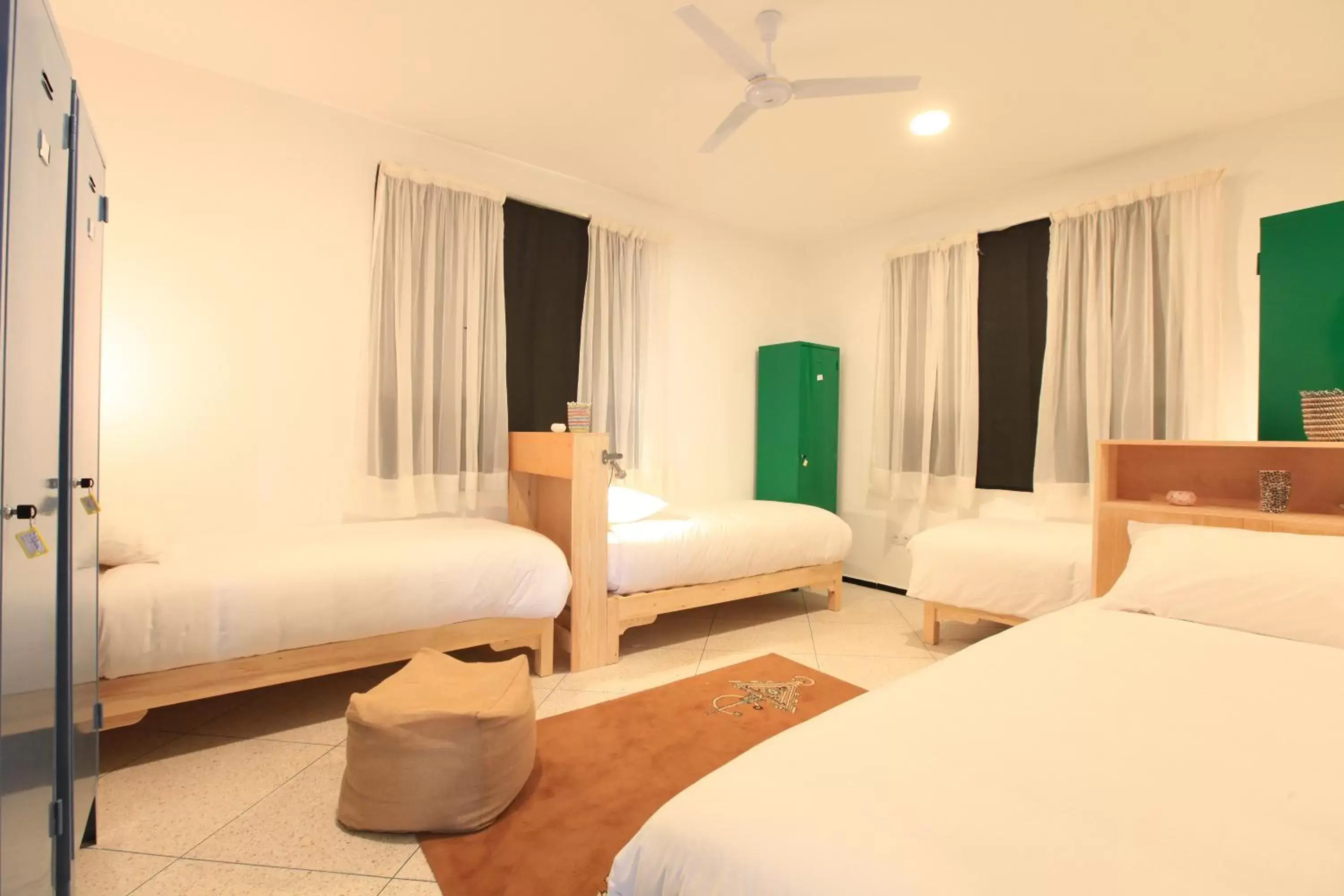 Standard Twin Room - single occupancy in La Maison Jaune Dakhla Maison d'hôtes Standard Twin Room - single occupancy in La Maison Jaune Dakhla Maison d'hôtes