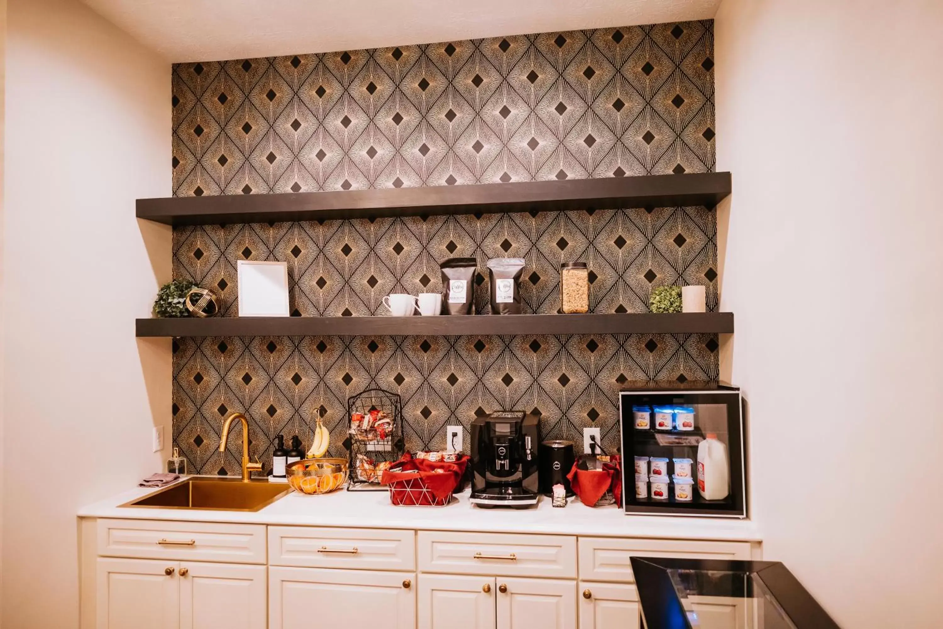 Breakfast in Inn On Central Breakfast in Inn On Central