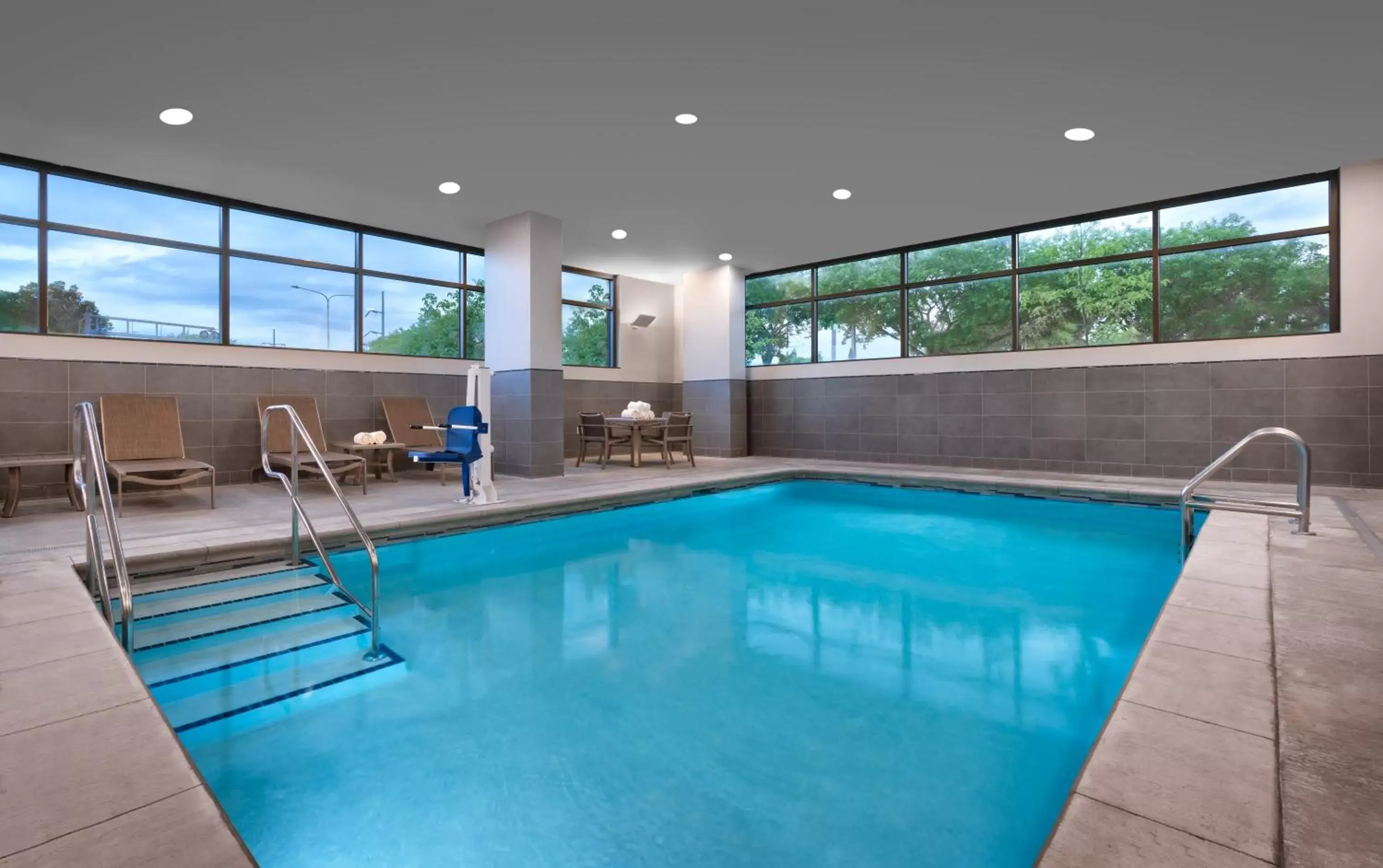 Swimming pool in Hyatt House Rochester Mayo Clinic Area Swimming pool in Hyatt House Rochester Mayo Clinic Area