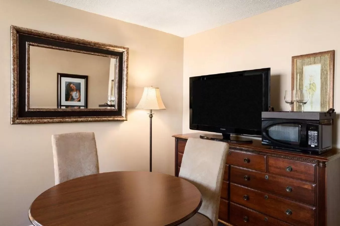 The Senator Hotel & Conference Center Timmins