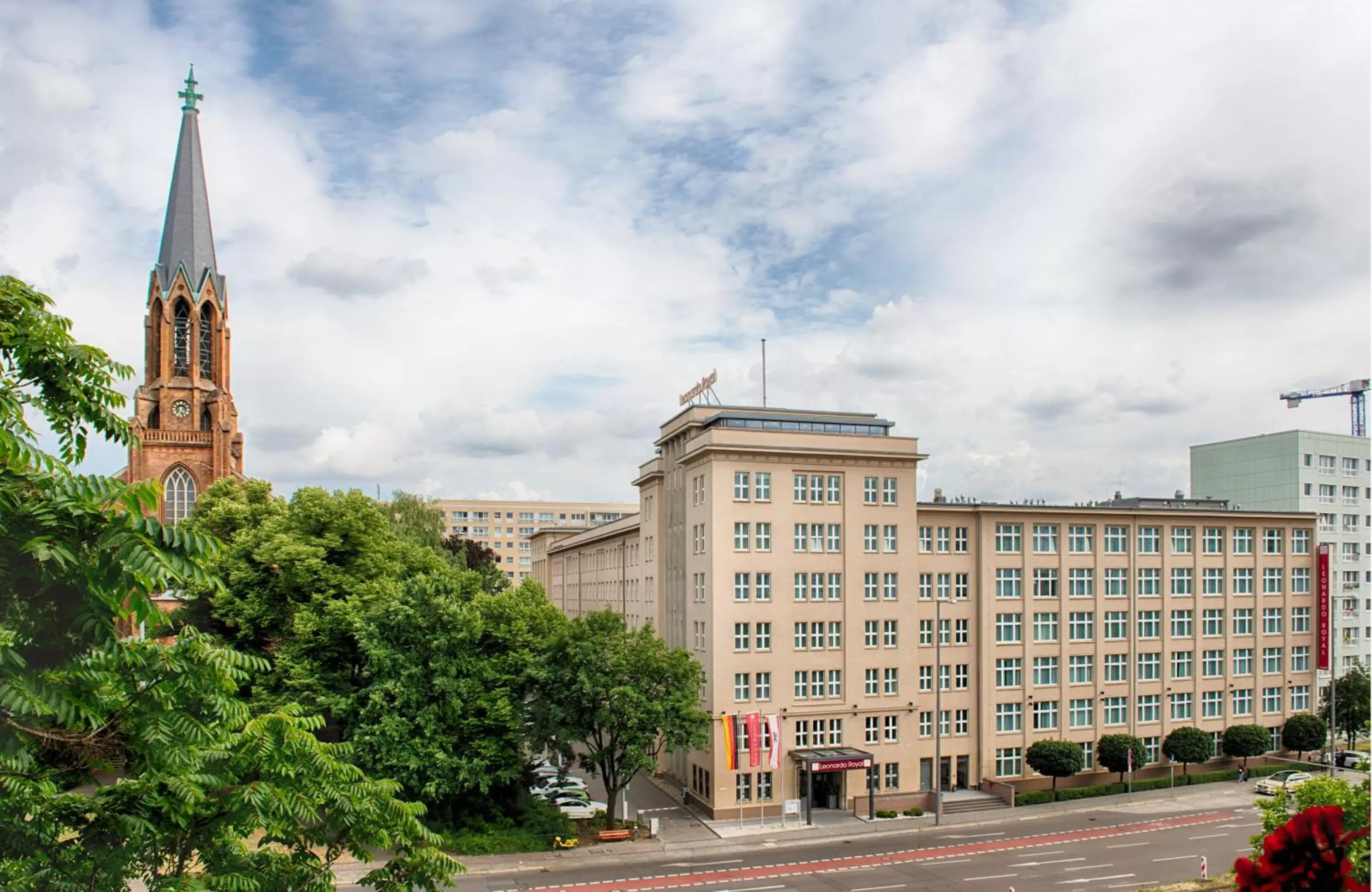 Property building in Leonardo Royal Hotel Berlin Alexanderplatz