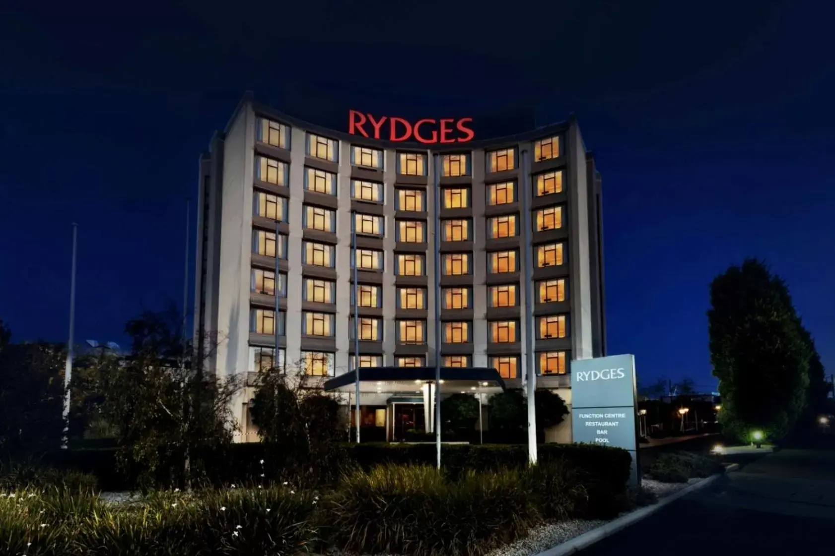 Property Building in Rydges Geelong