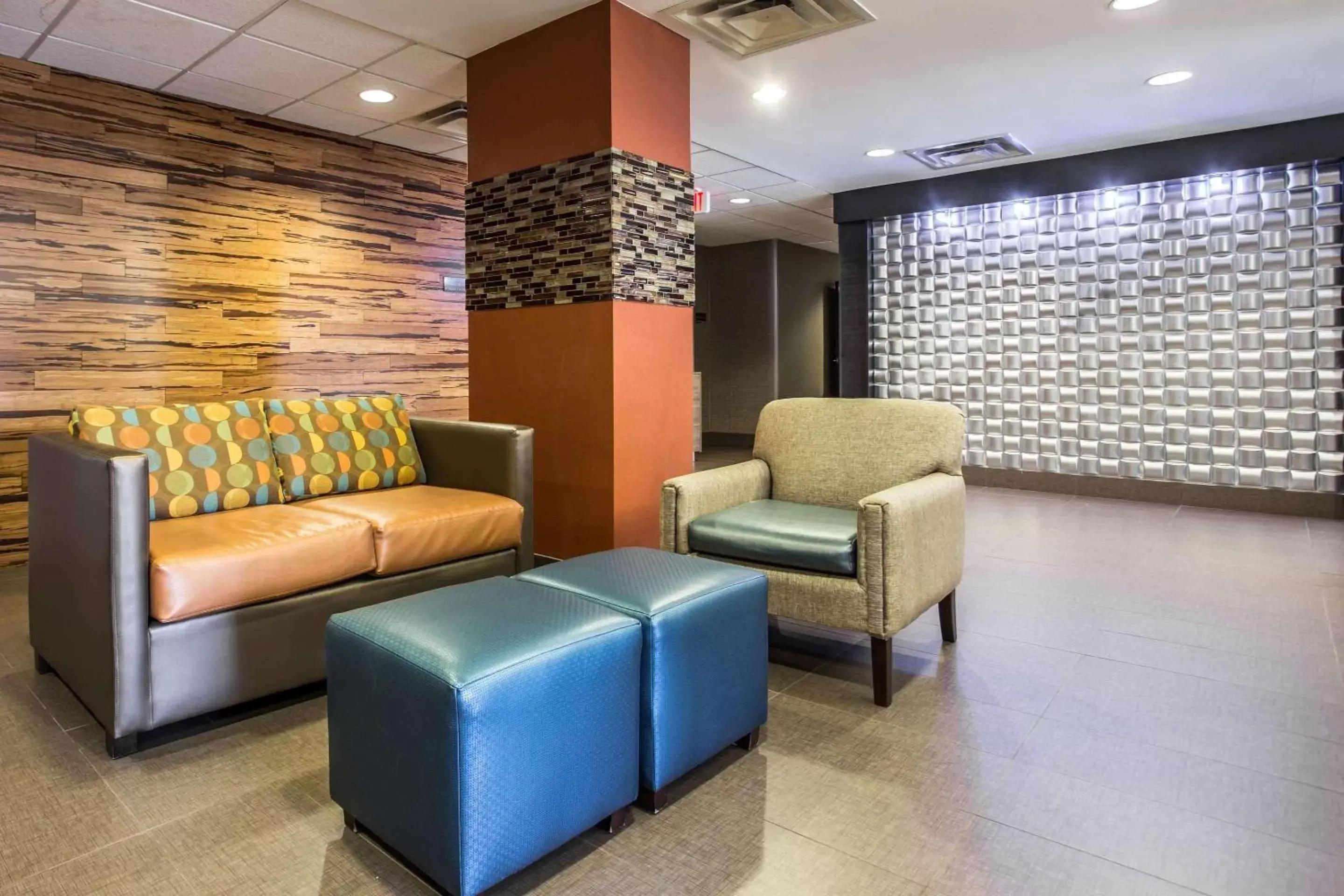 Lobby or reception, Lobby/Reception in Comfort Inn & Suites Kannapolis - Concord