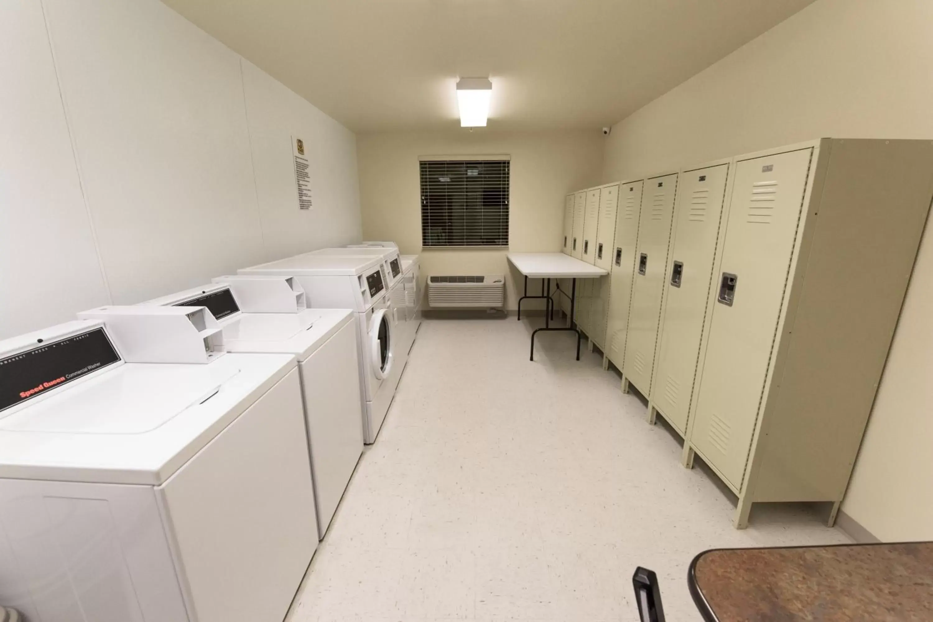 Area and facilities, Kitchen/Kitchenette in My Place Hotel-South Omaha/La Vista, NE