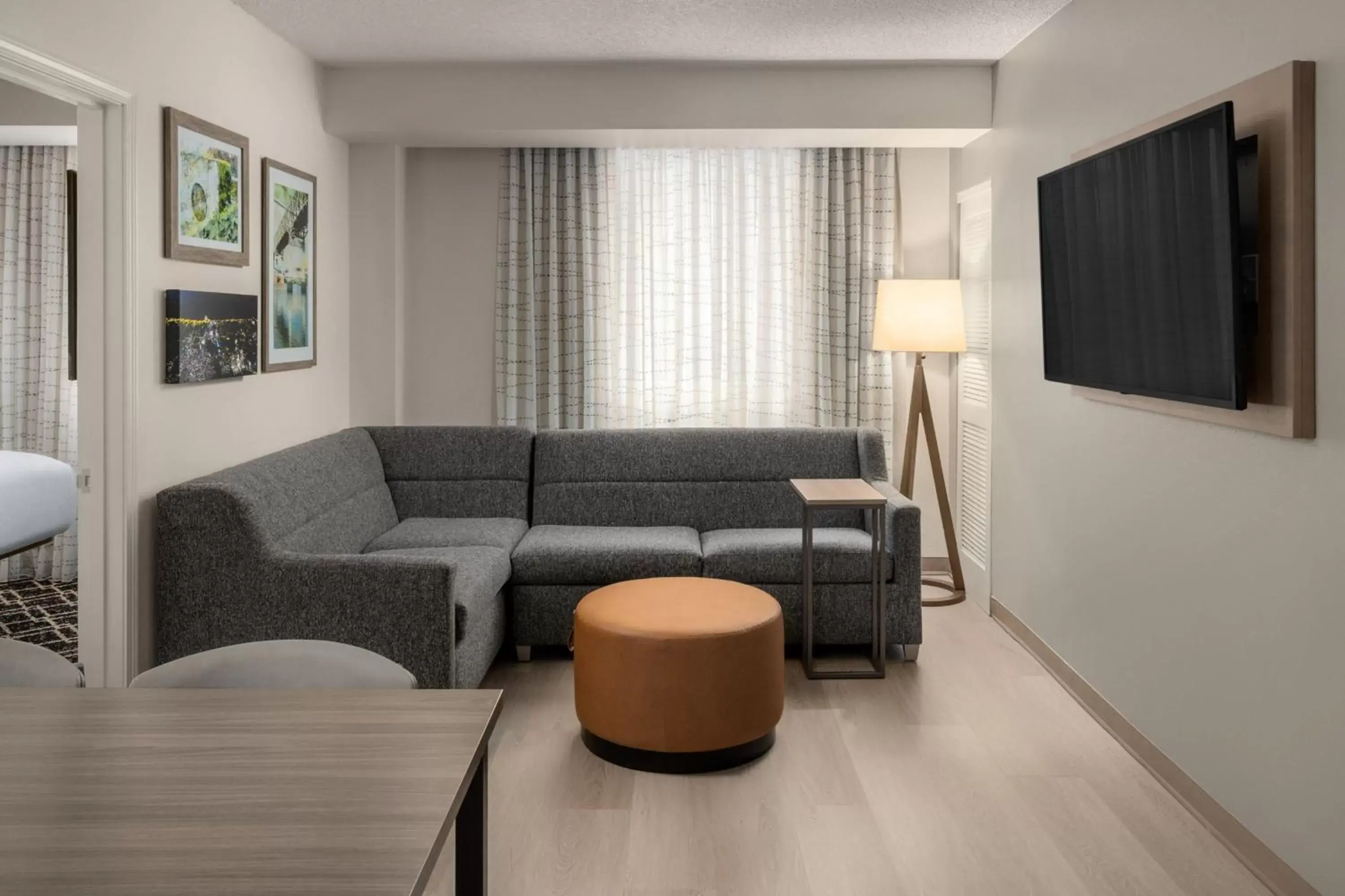 Living room, Seating Area in Residence Inn Portland Downtown/RiverPlace