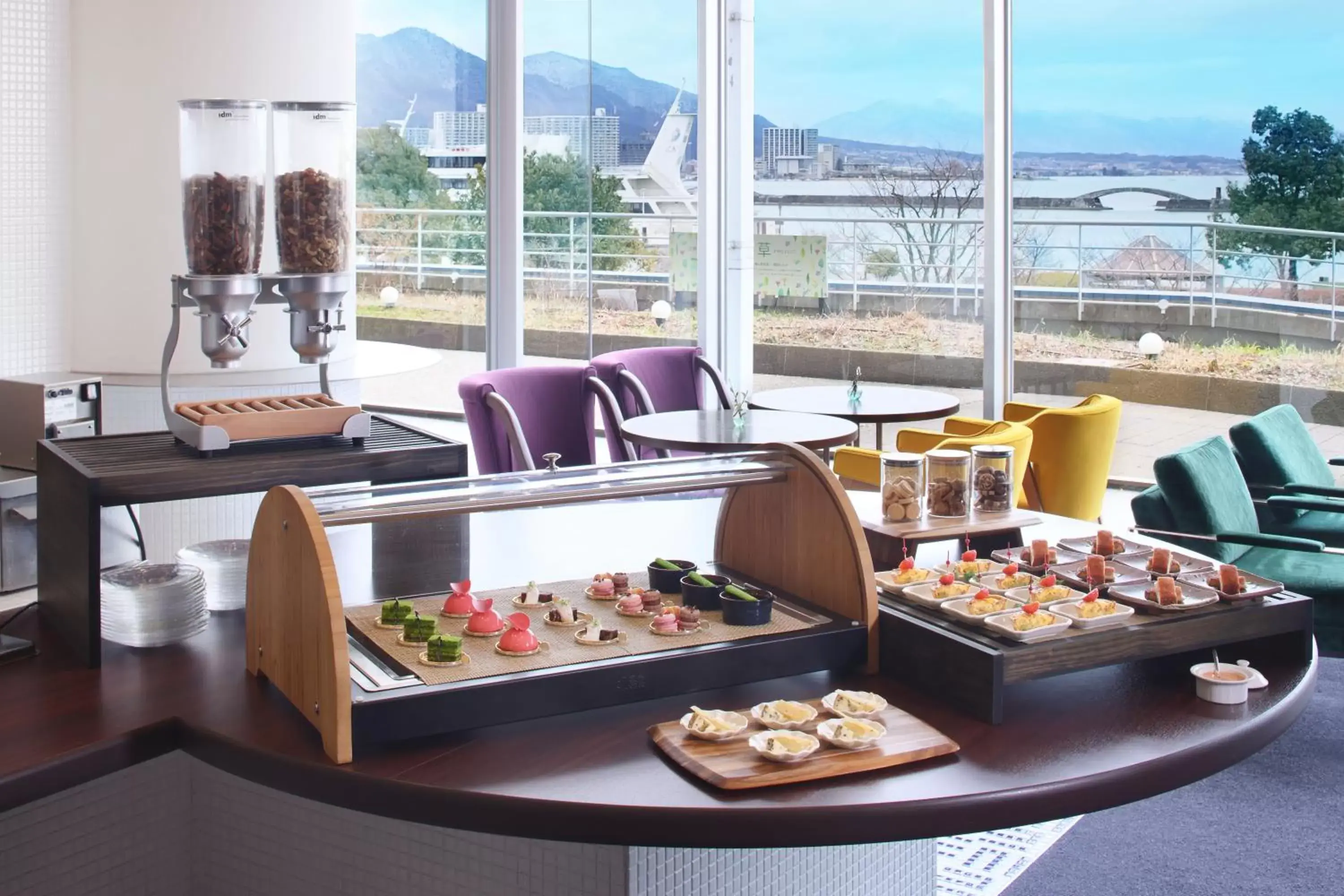 Lounge or bar in Biwako Hotel