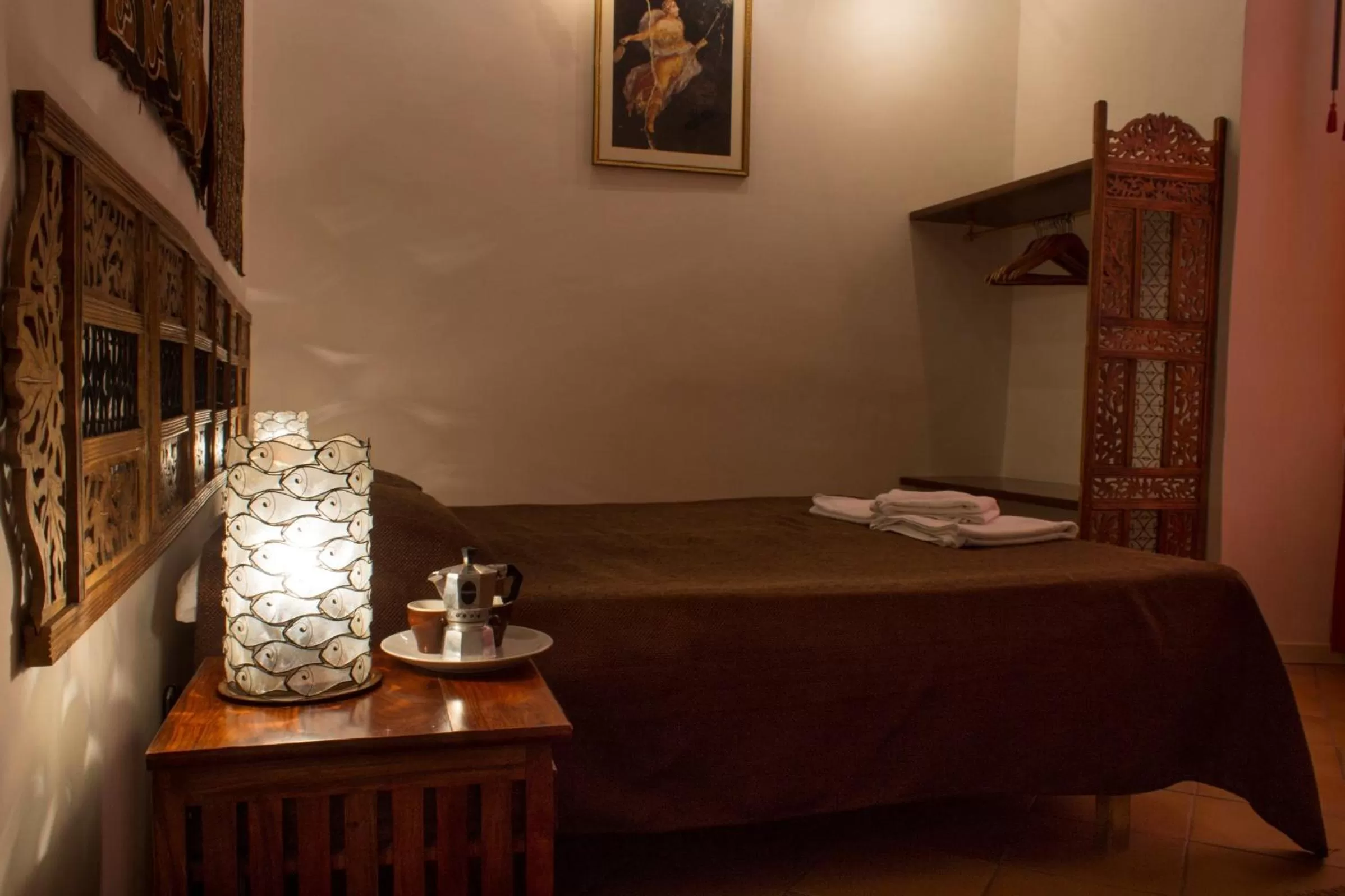 Bedroom, Bed in diLetto a Napoli