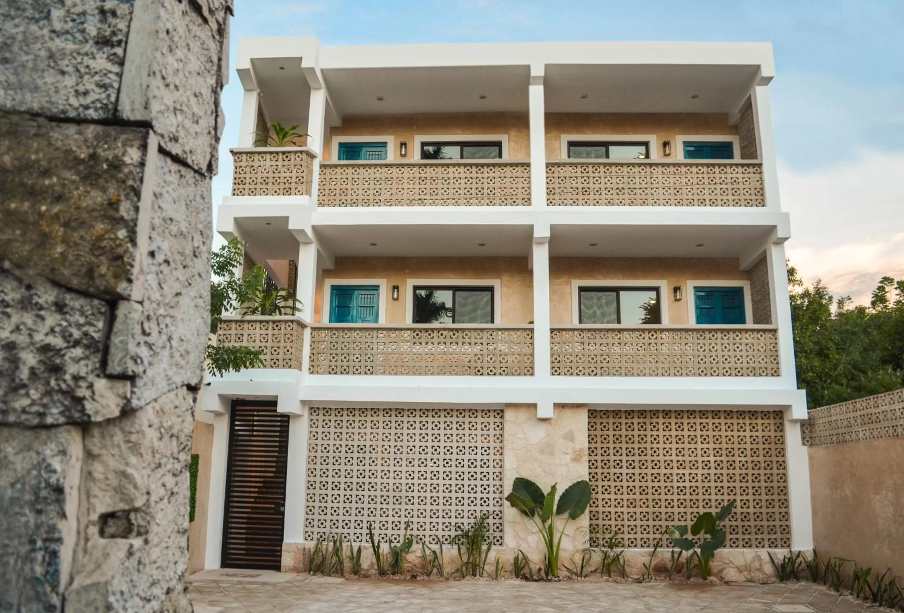 Property Building in Apartamentos Dsiena Valladolid