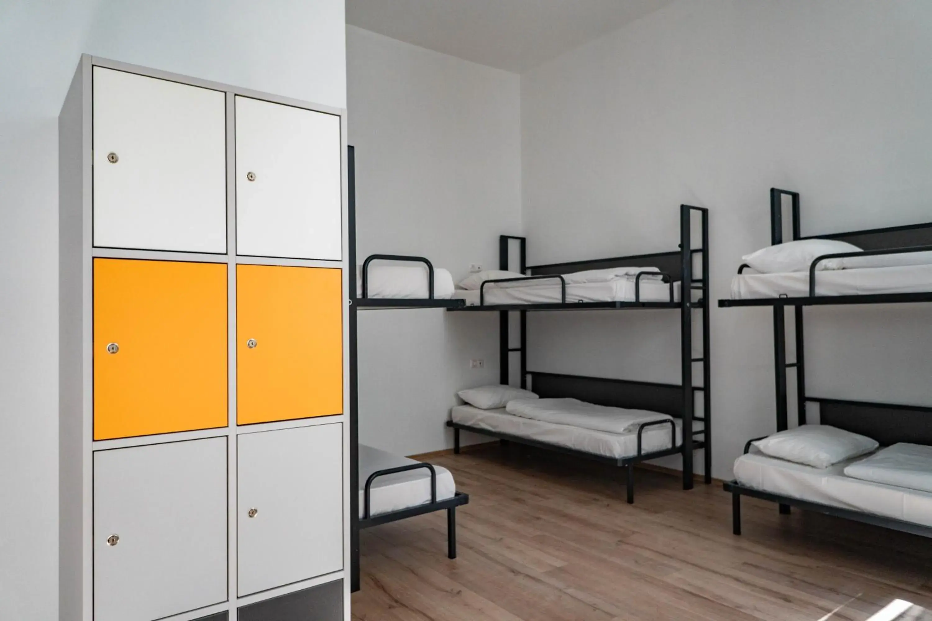 Bed, Bunk Bed in Equity Point Budapest