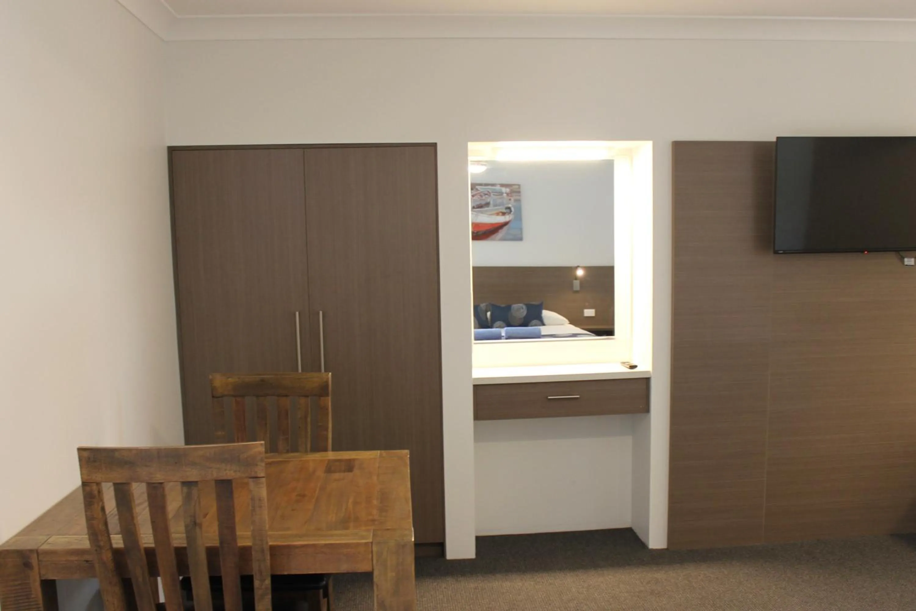 Photo of the whole room in Aston Motel Yamba