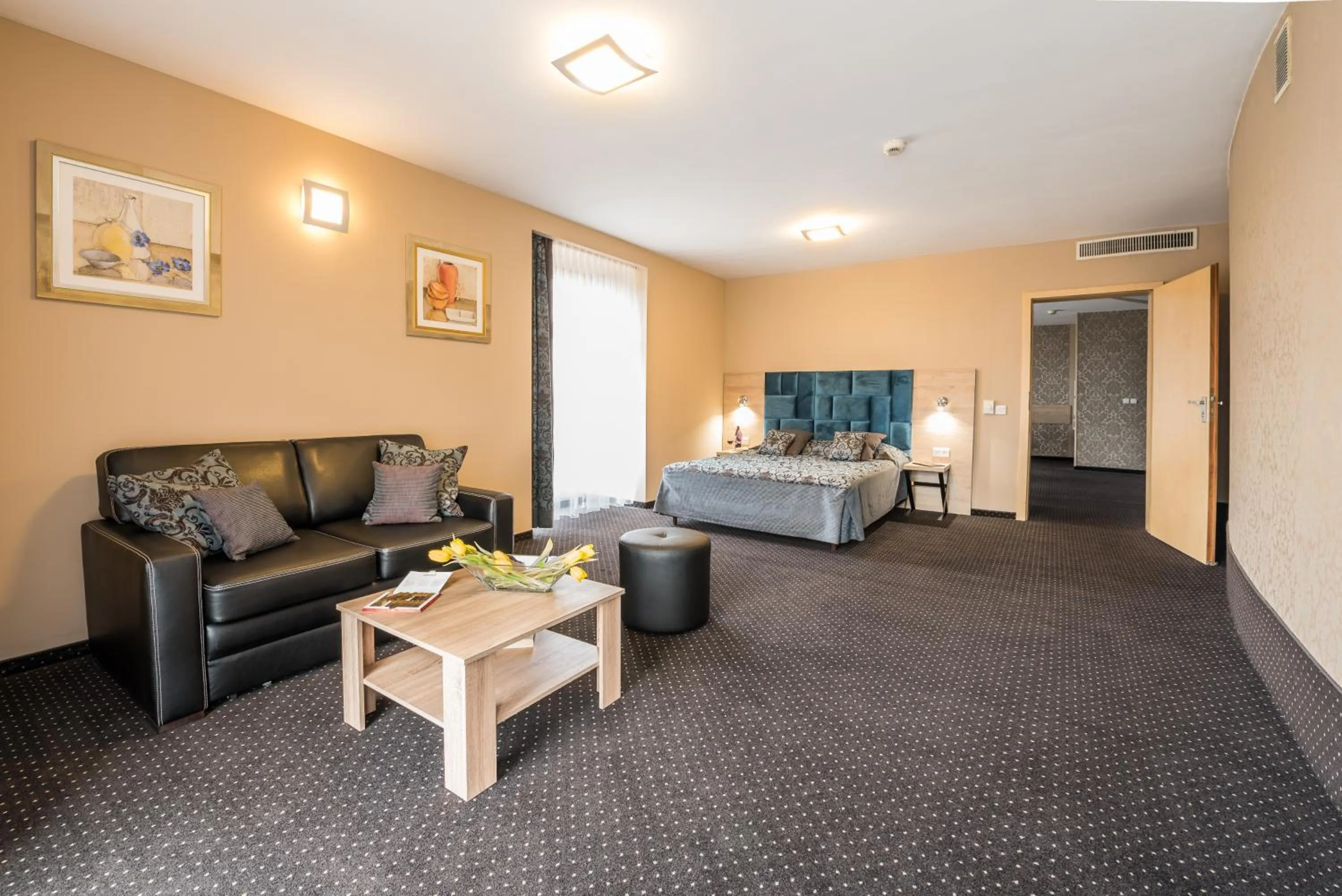 Photo of the whole room, Bed in Hotel Wilga