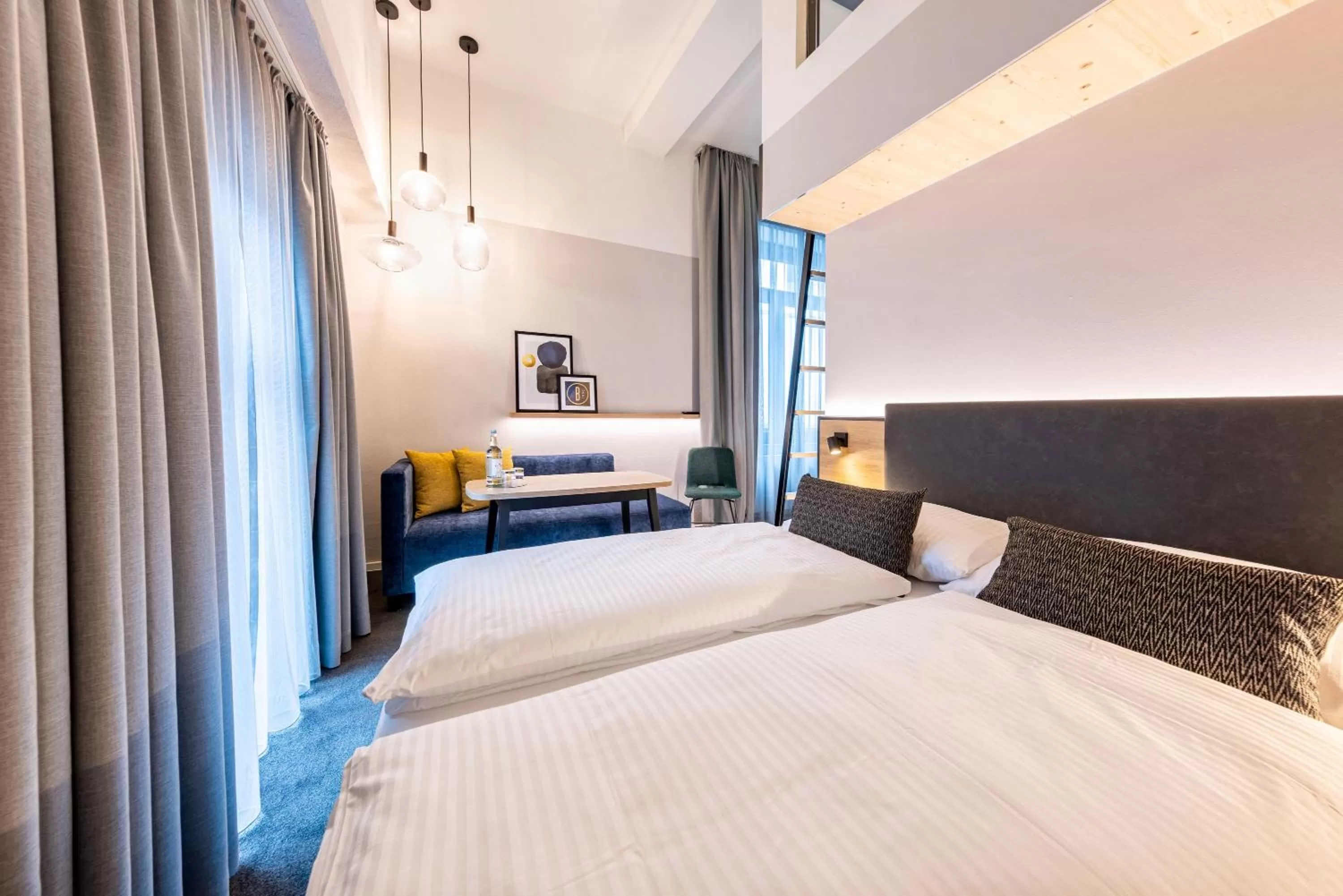 Bed in BOLLWERK Lifestyle Hotel, automatisiertes Hotel mit Self Check In