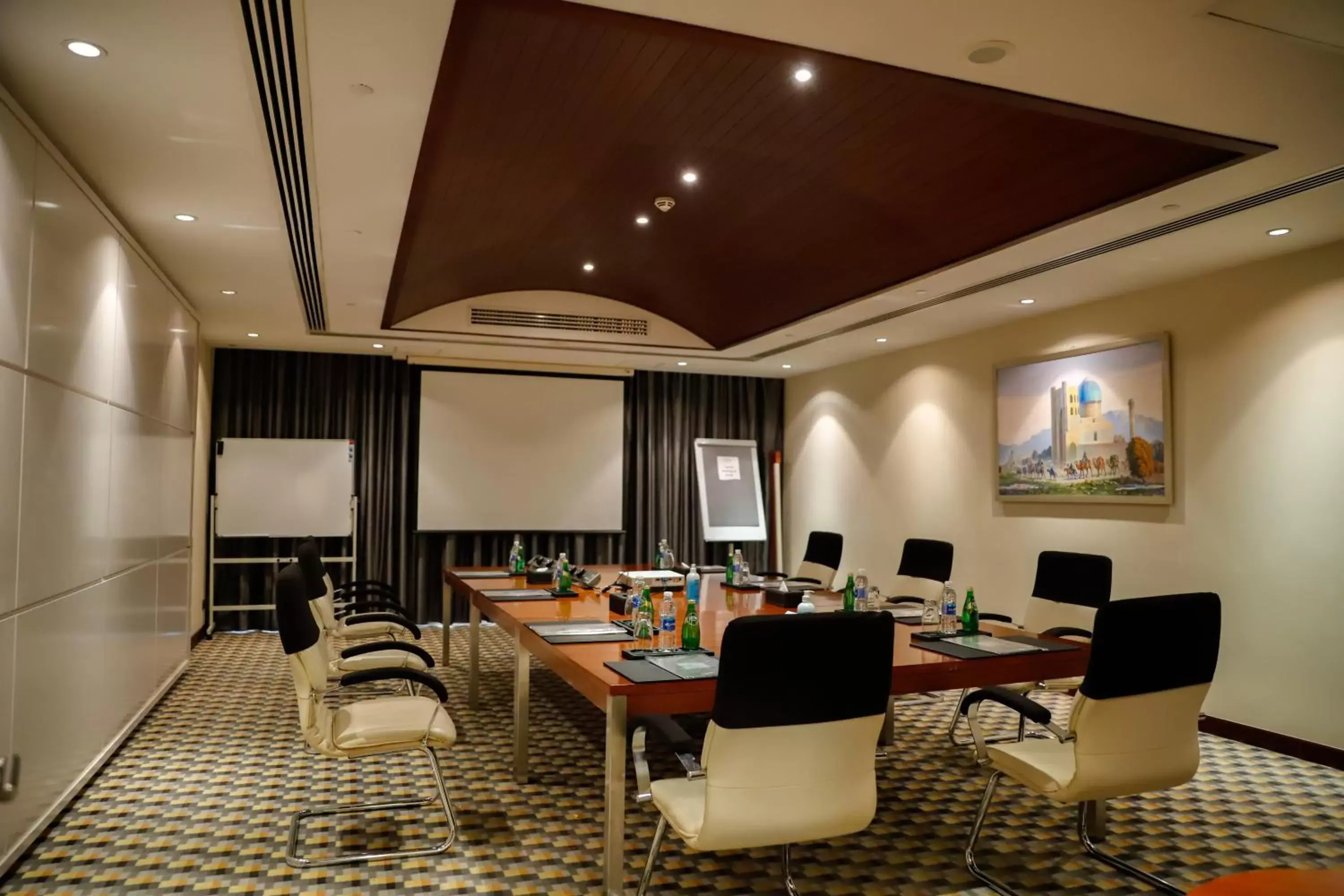 Meeting/conference room in Crowne Plaza Sohar, an IHG Hotel