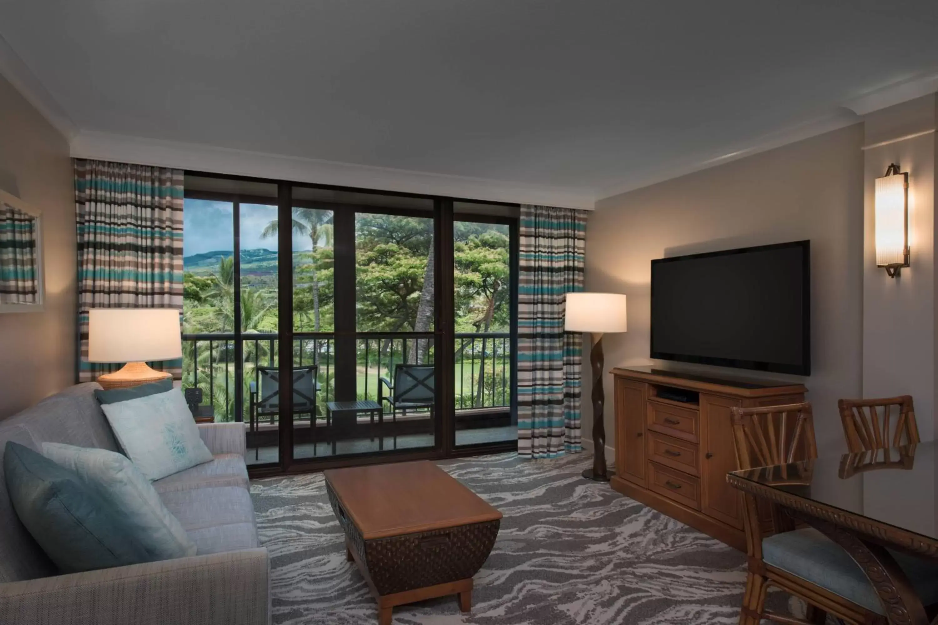 Living room, Seating Area in Marriott's Maui Ocean Club - Molokai, Maui & Lanai Towers