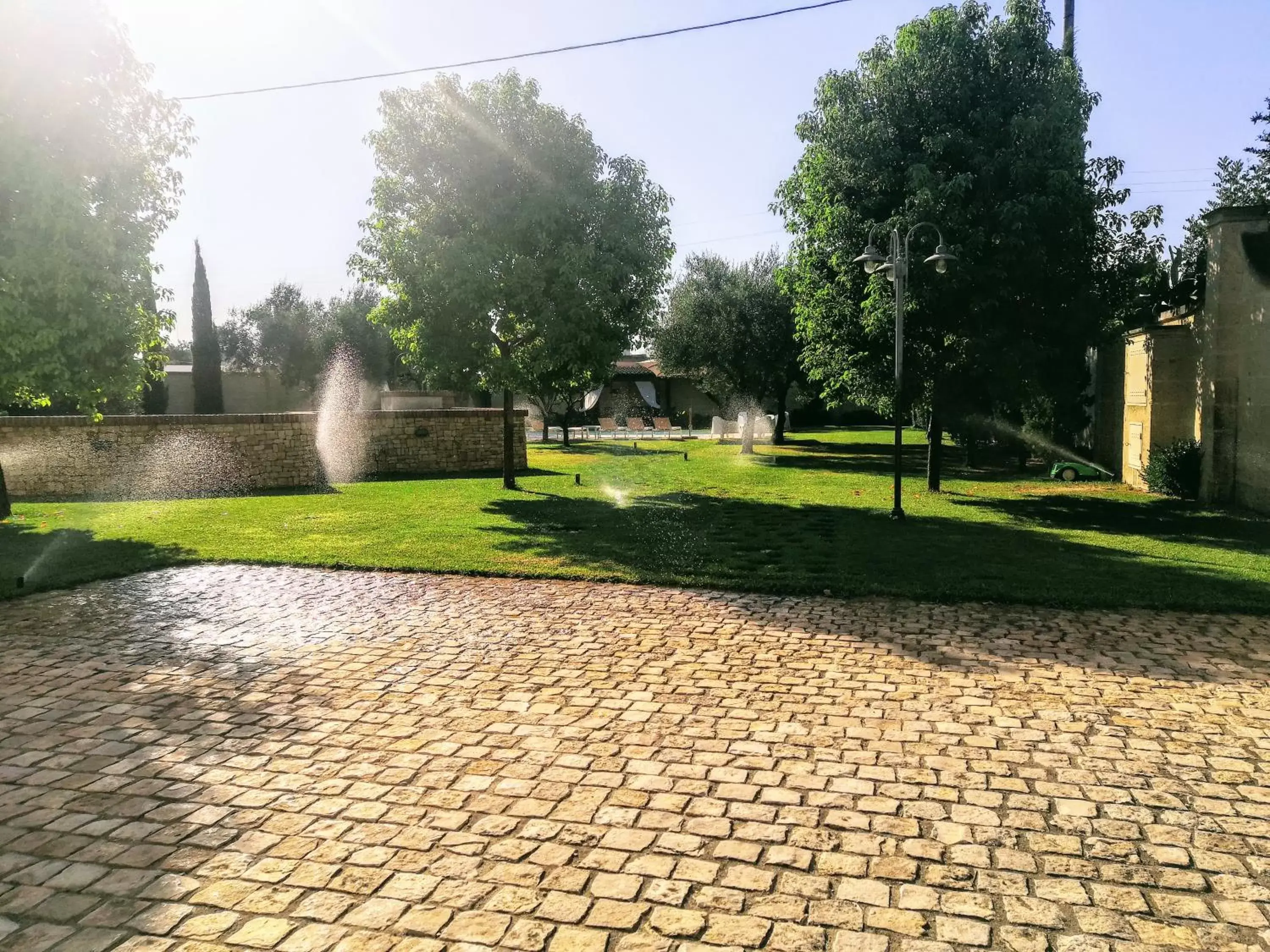 Garden in BORGO LUNA