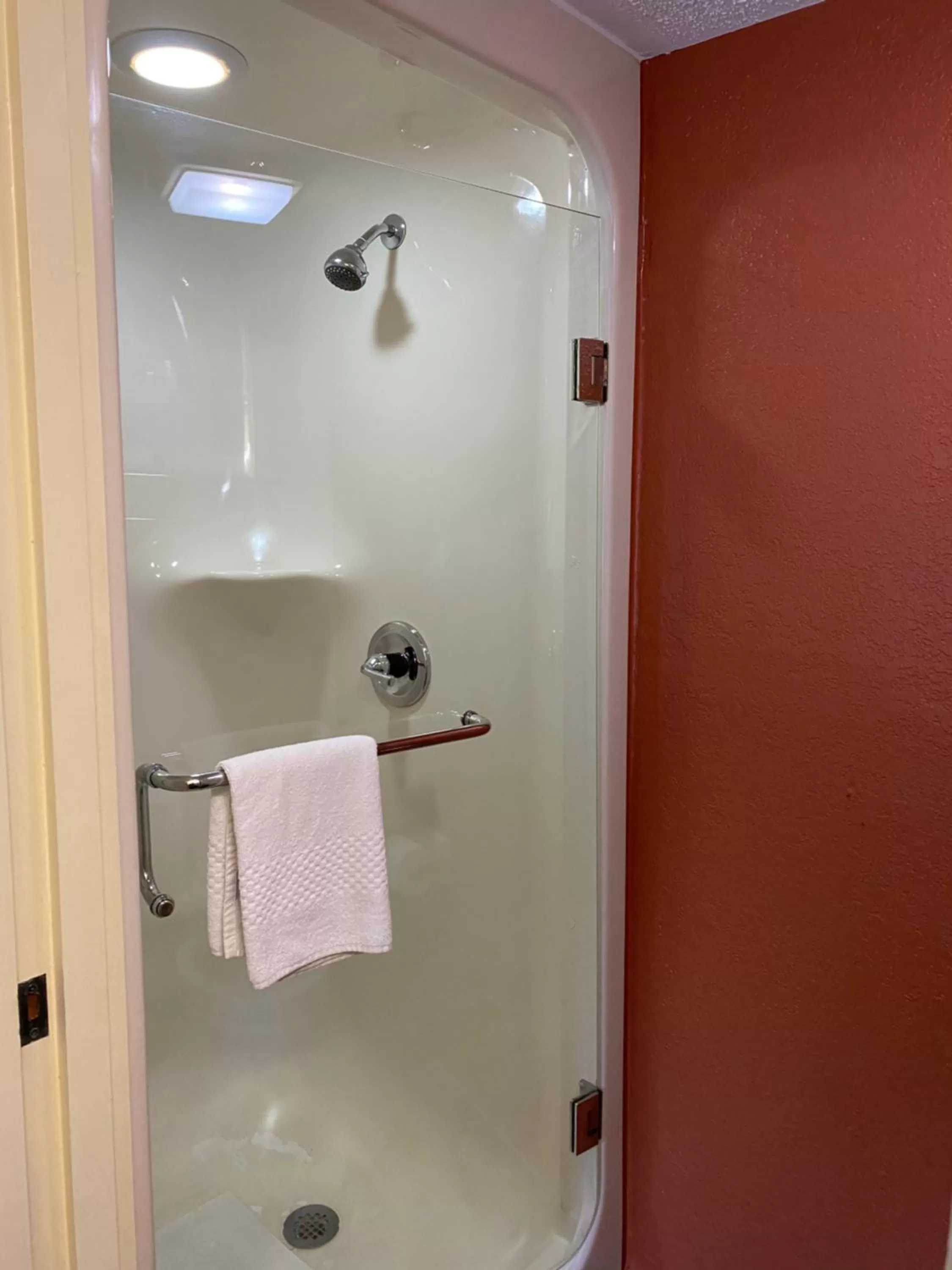 King Room - Non-Smoking in Sleep Inn Sarasota North