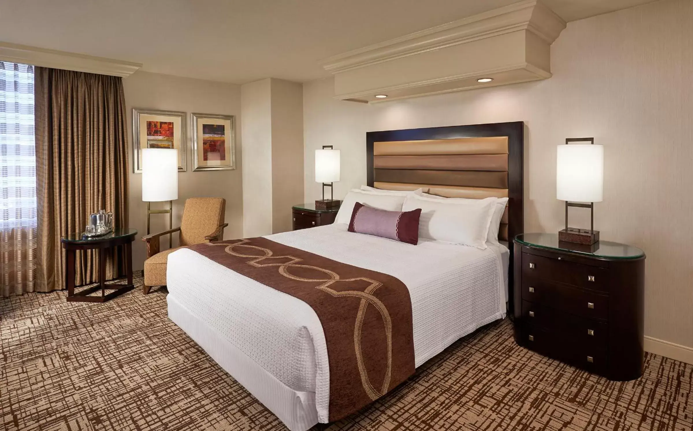 Bed in Treasure Island - TI Las Vegas Hotel & Casino, a Radisson Hotel