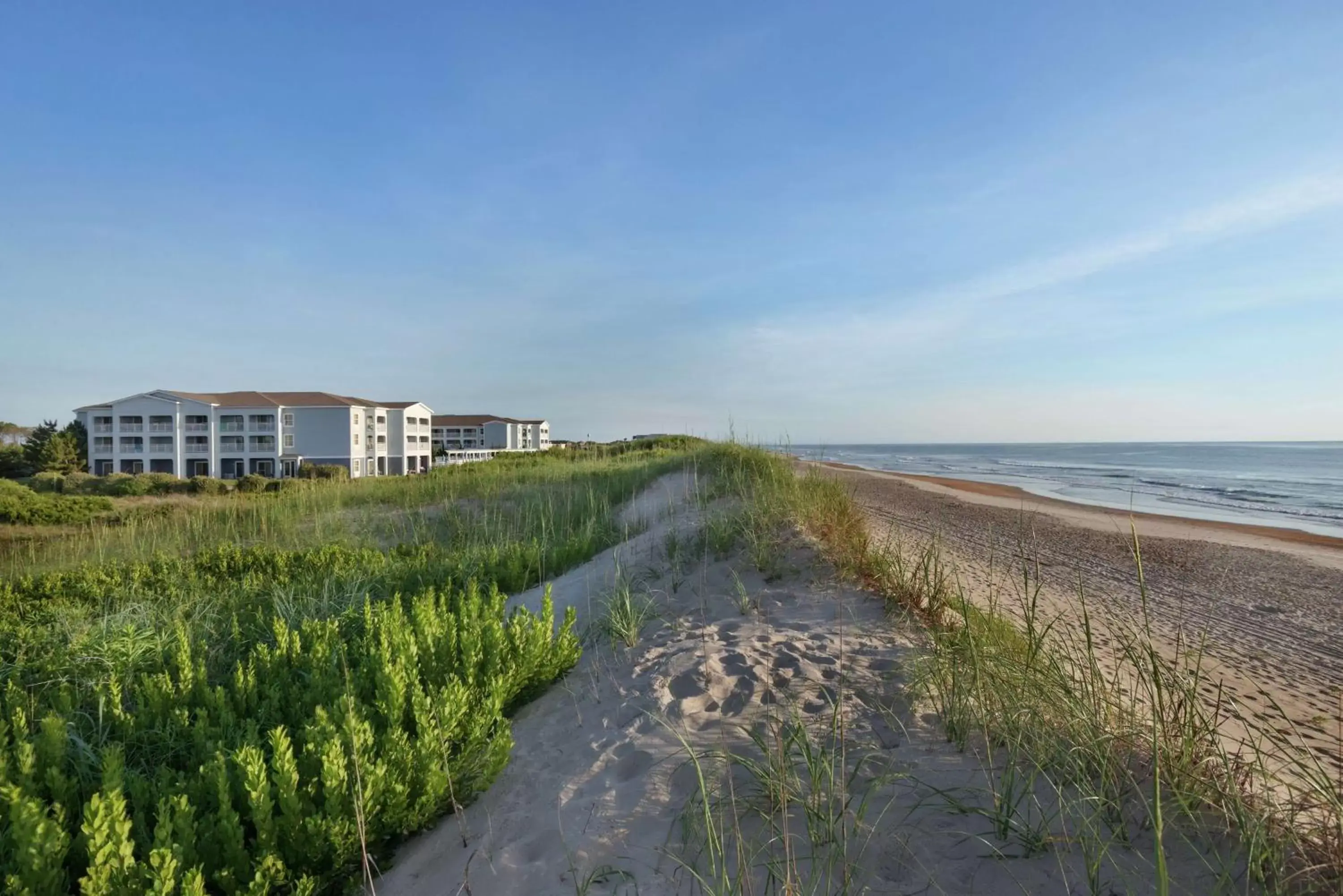 Property building in Hampton Inn & Suites Outer Banks/Corolla