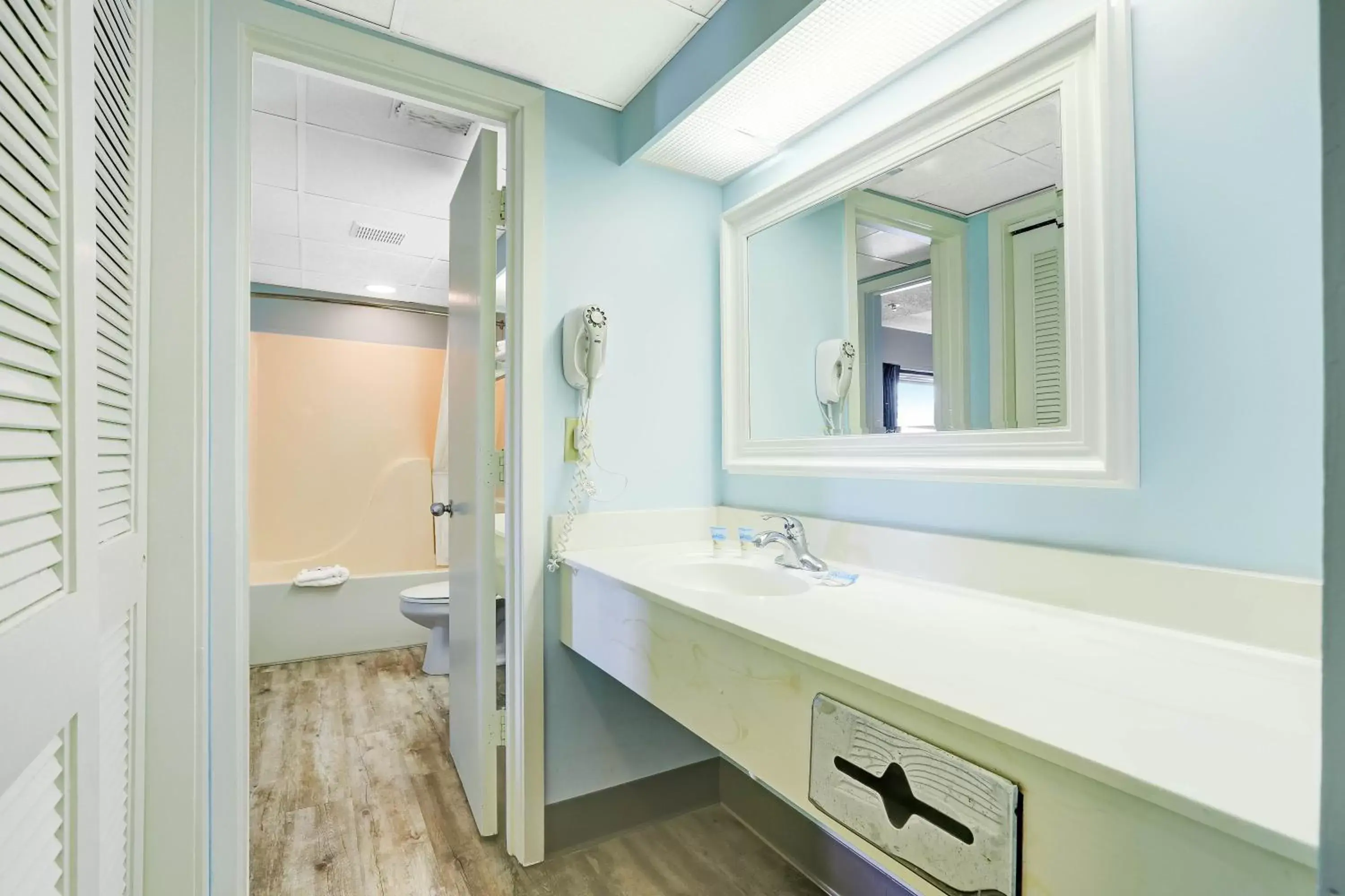 Bathroom in Sand Dunes Resort & Suites