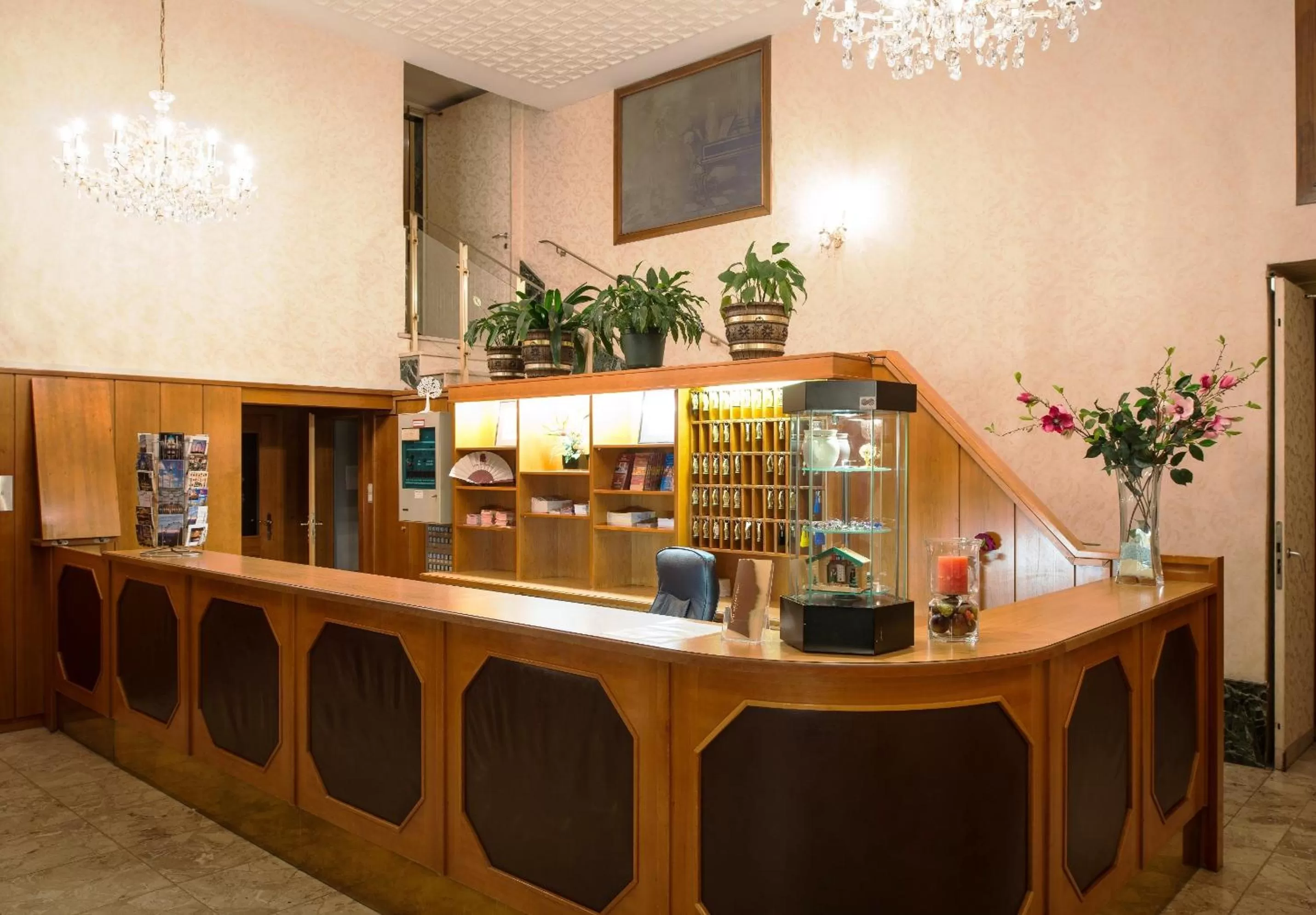 Lobby or reception in Hotel Mozart