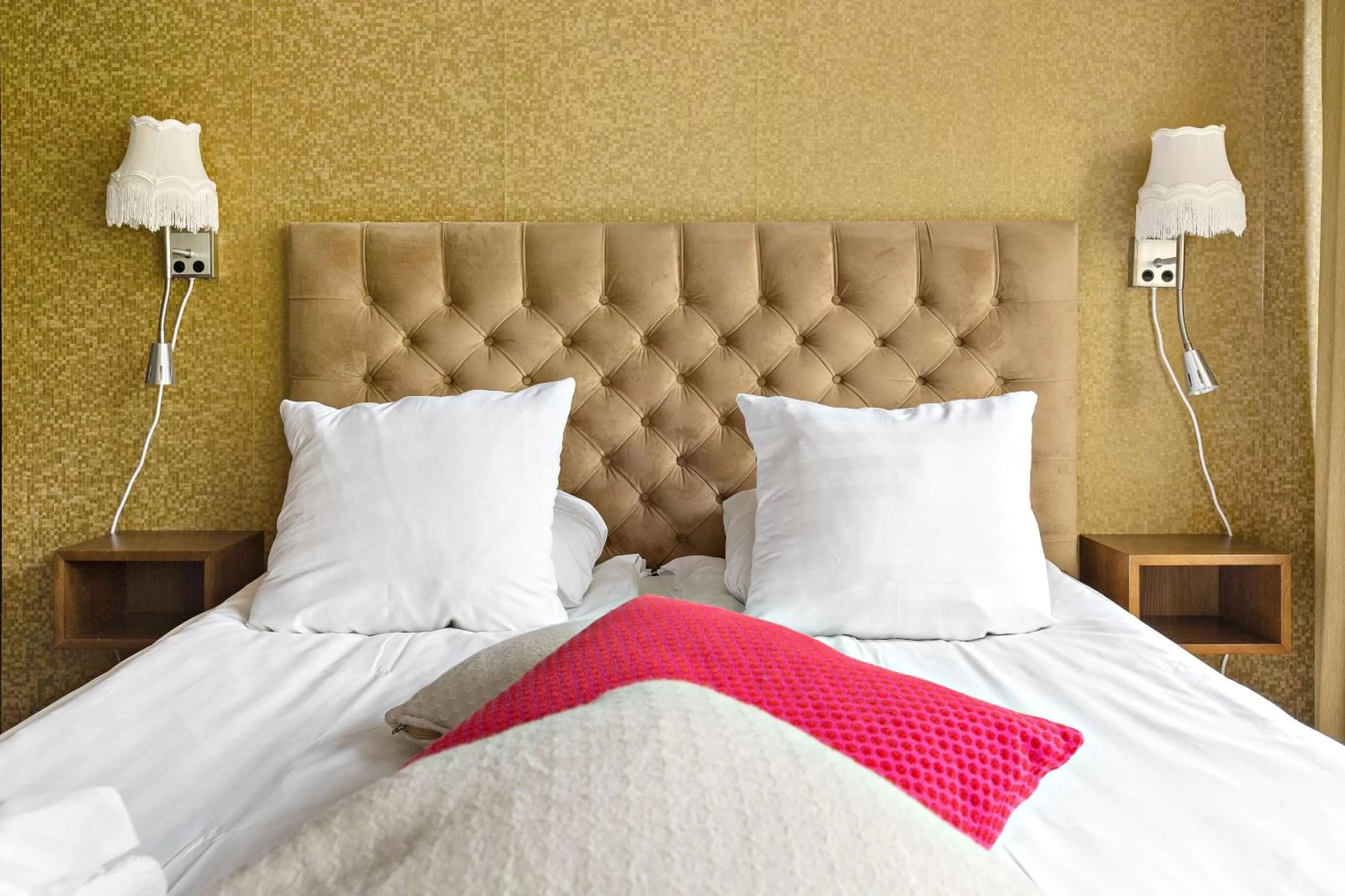 Photo of the whole room, Bed in Best Western Hotel Akersberga