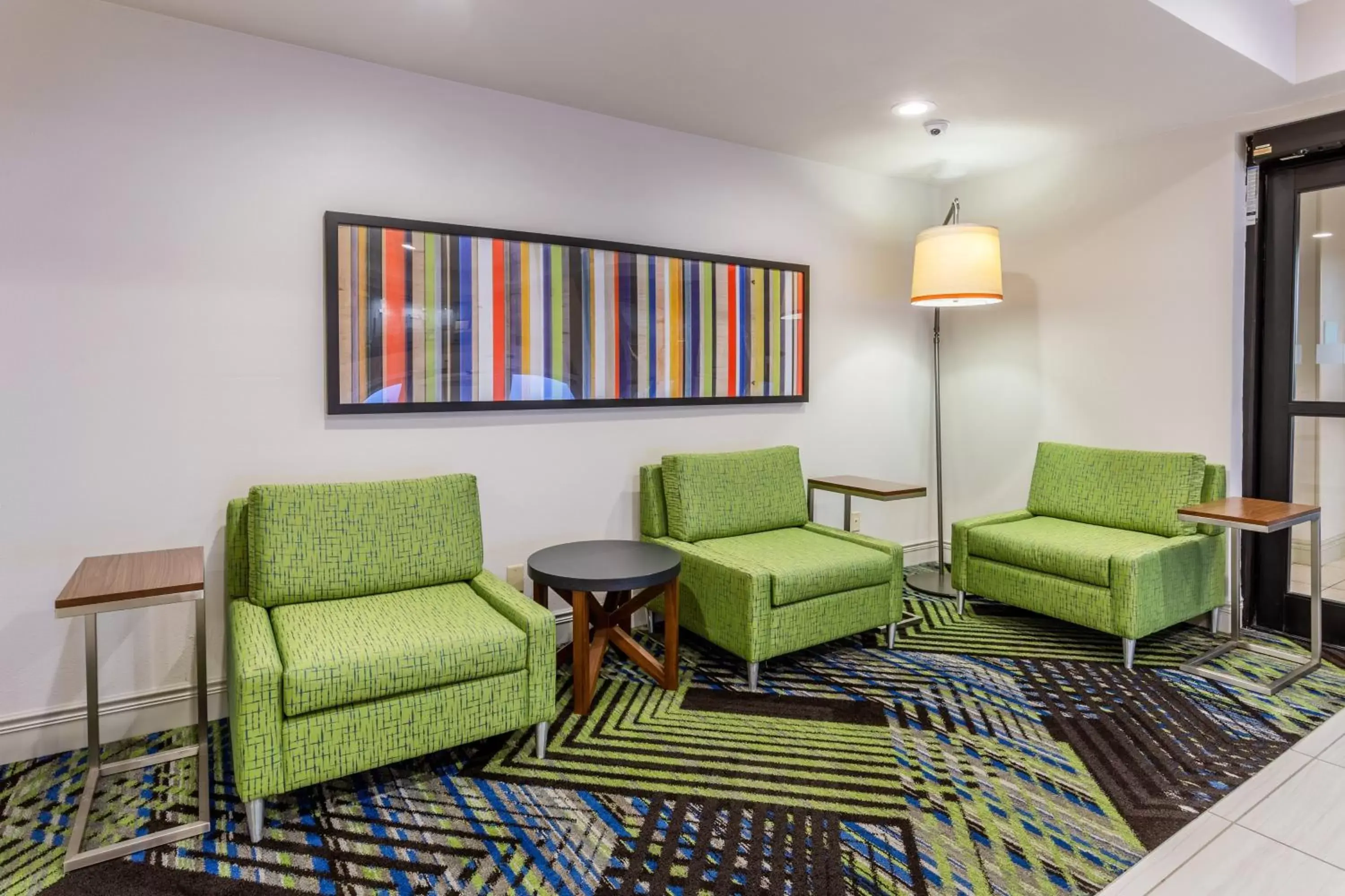 Property building, Seating Area in Holiday Inn Express Hotel & Suites O'Fallon-Shiloh, an IHG Hotel