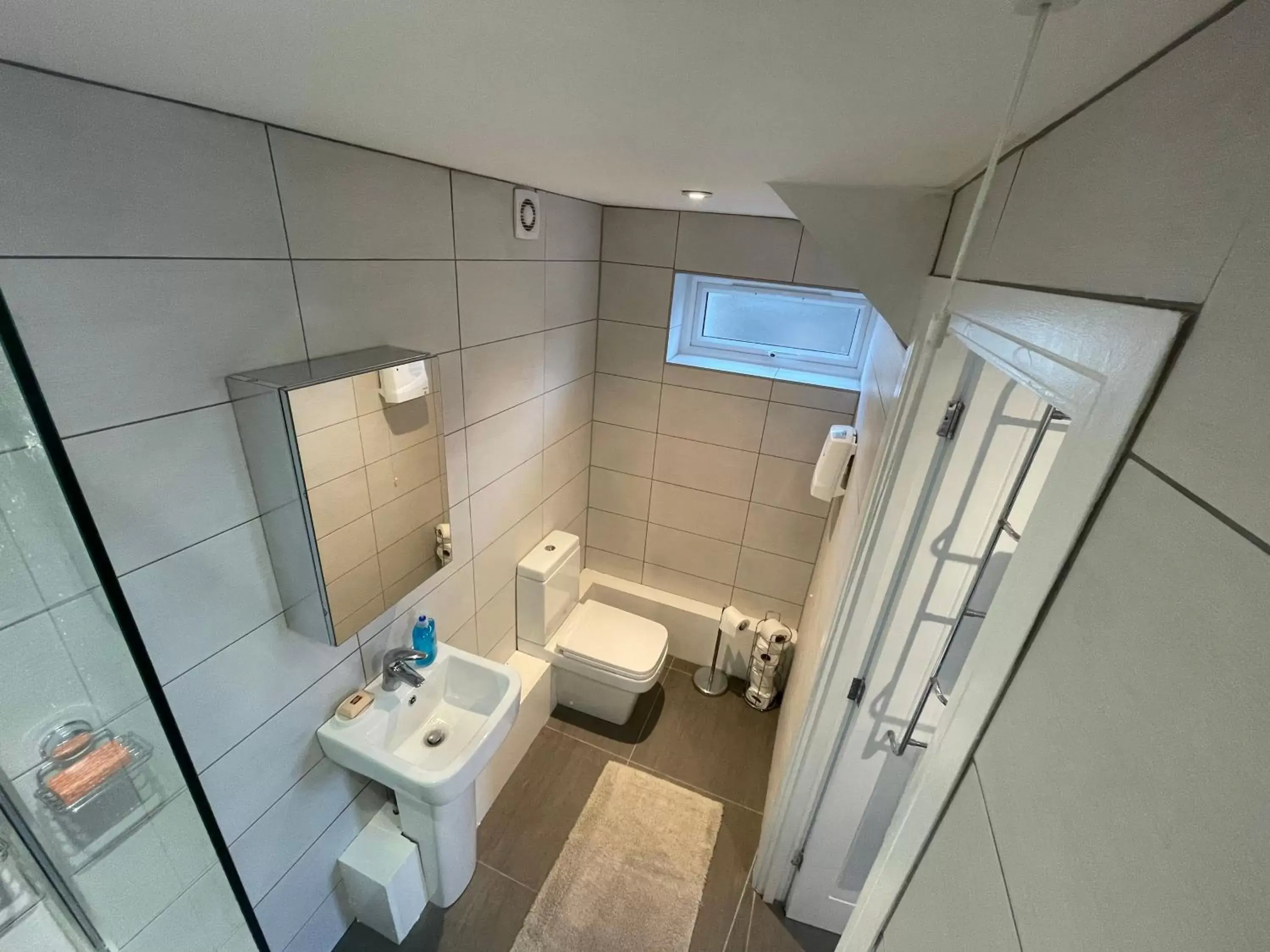 Bathroom in Welcome properties - Self Check-In whole apartment