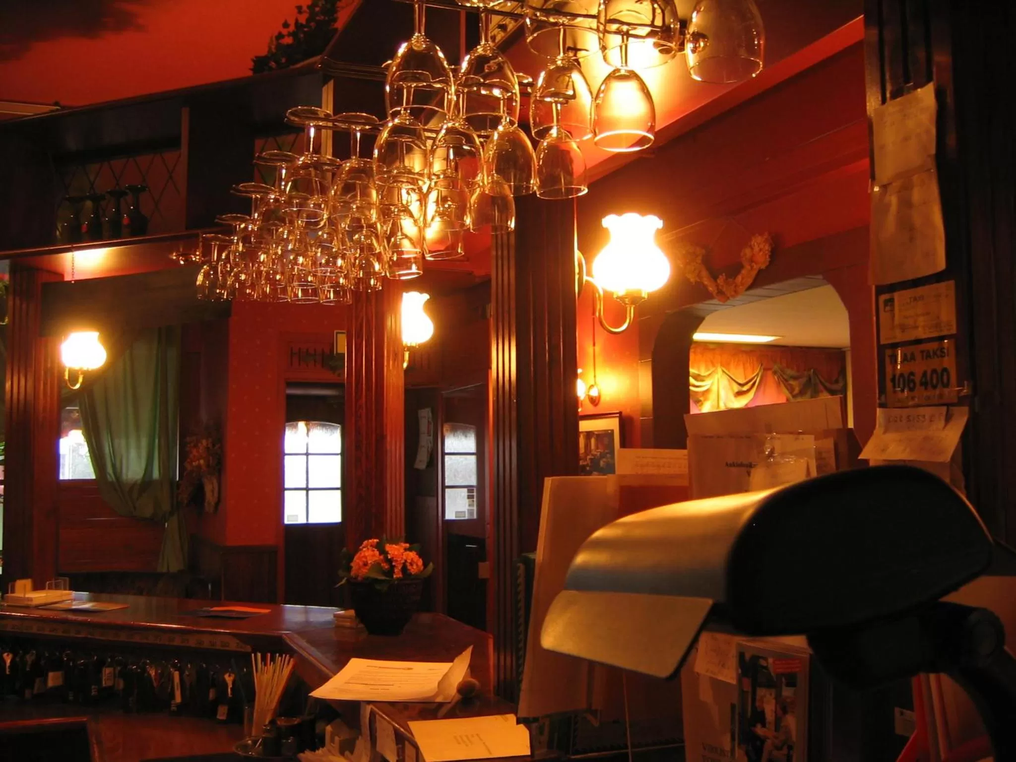 Restaurant/Places to Eat in Hotelli Sandels