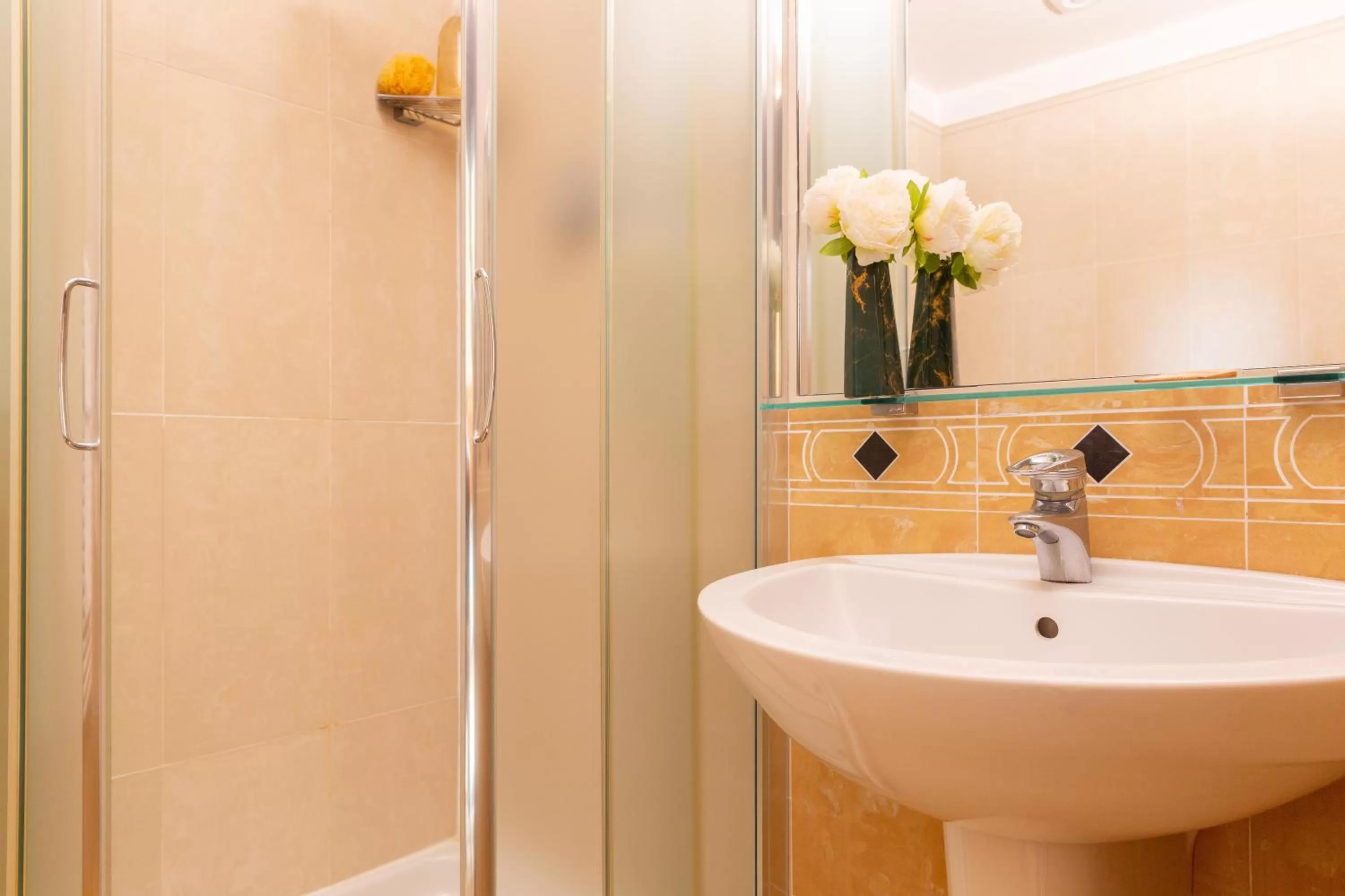 Bathroom in Hotel & Residence Venezia 2000