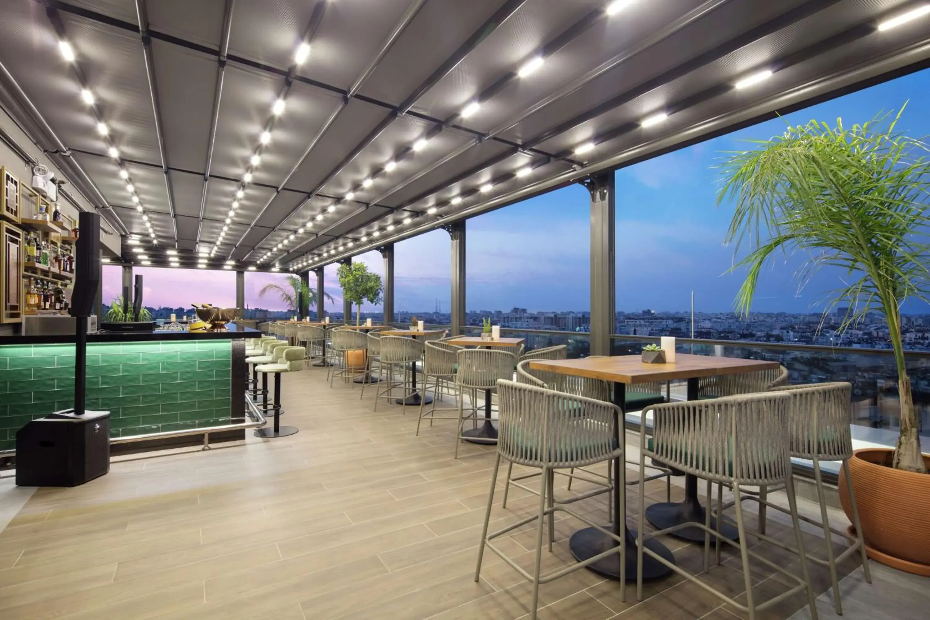 Dining area, Restaurant/Places to Eat in Doubletree By Hilton Antalya City Centre