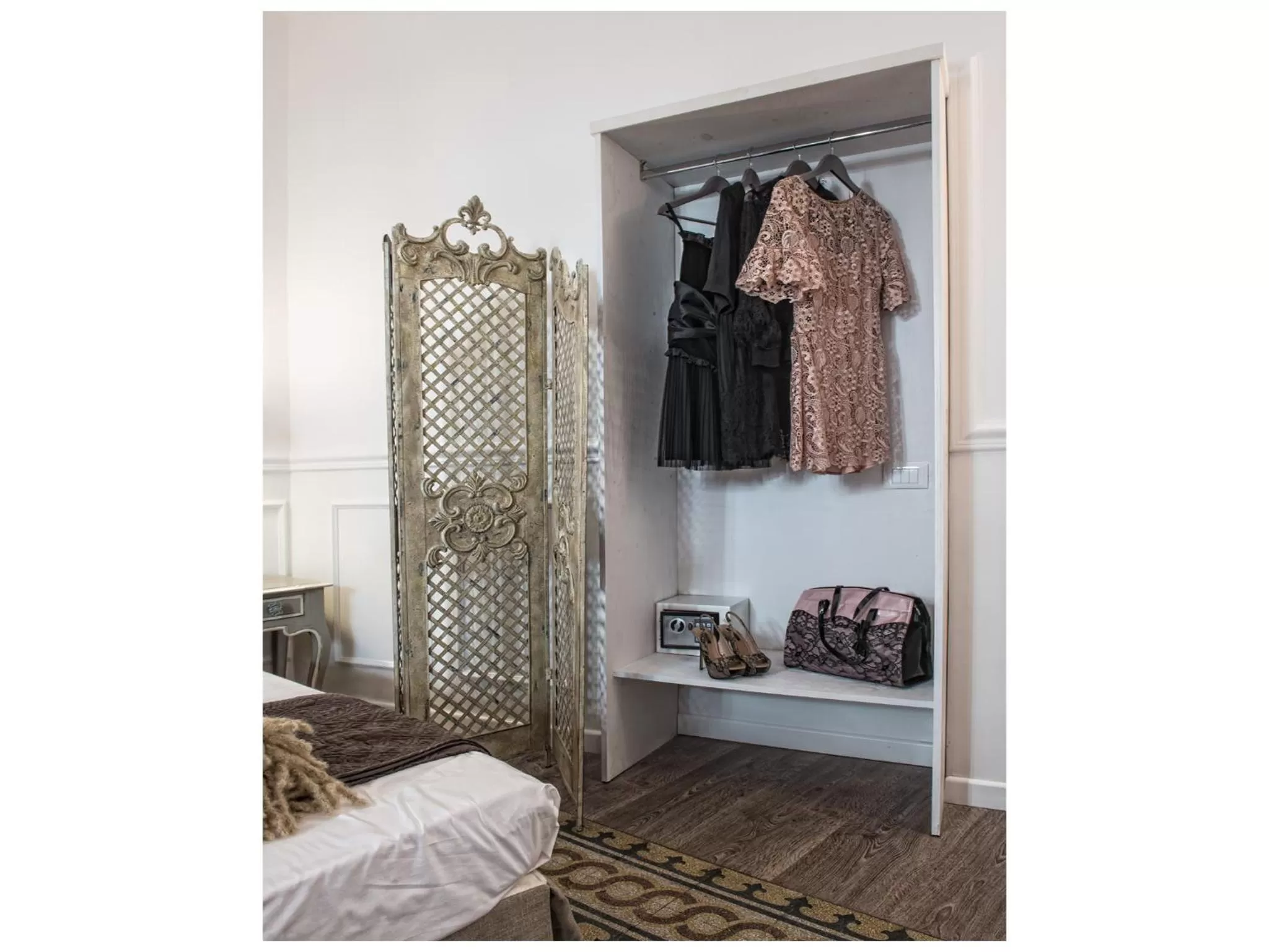 Photo of the whole room, Bed in Il Giardino d'Ulisse