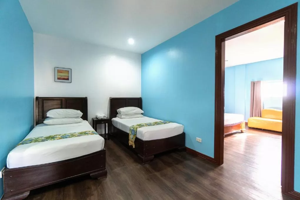 Bed in One Averee Bay Hotel