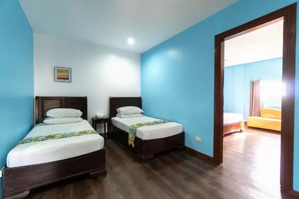 Bed in One Averee Bay Hotel Bed in One Averee Bay Hotel