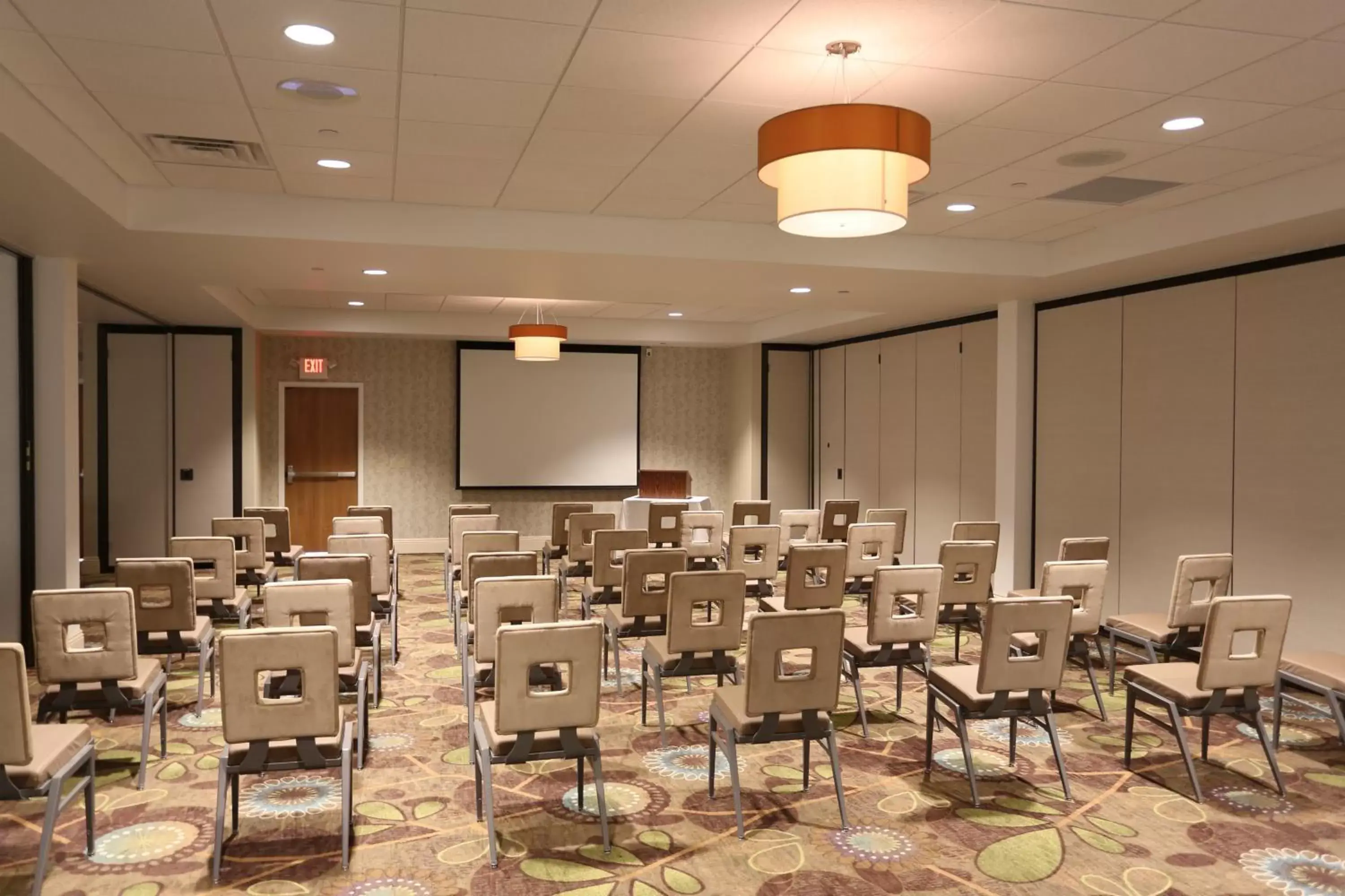 Meeting/conference room in Holiday Inn Morgantown-University Area, an IHG Hotel