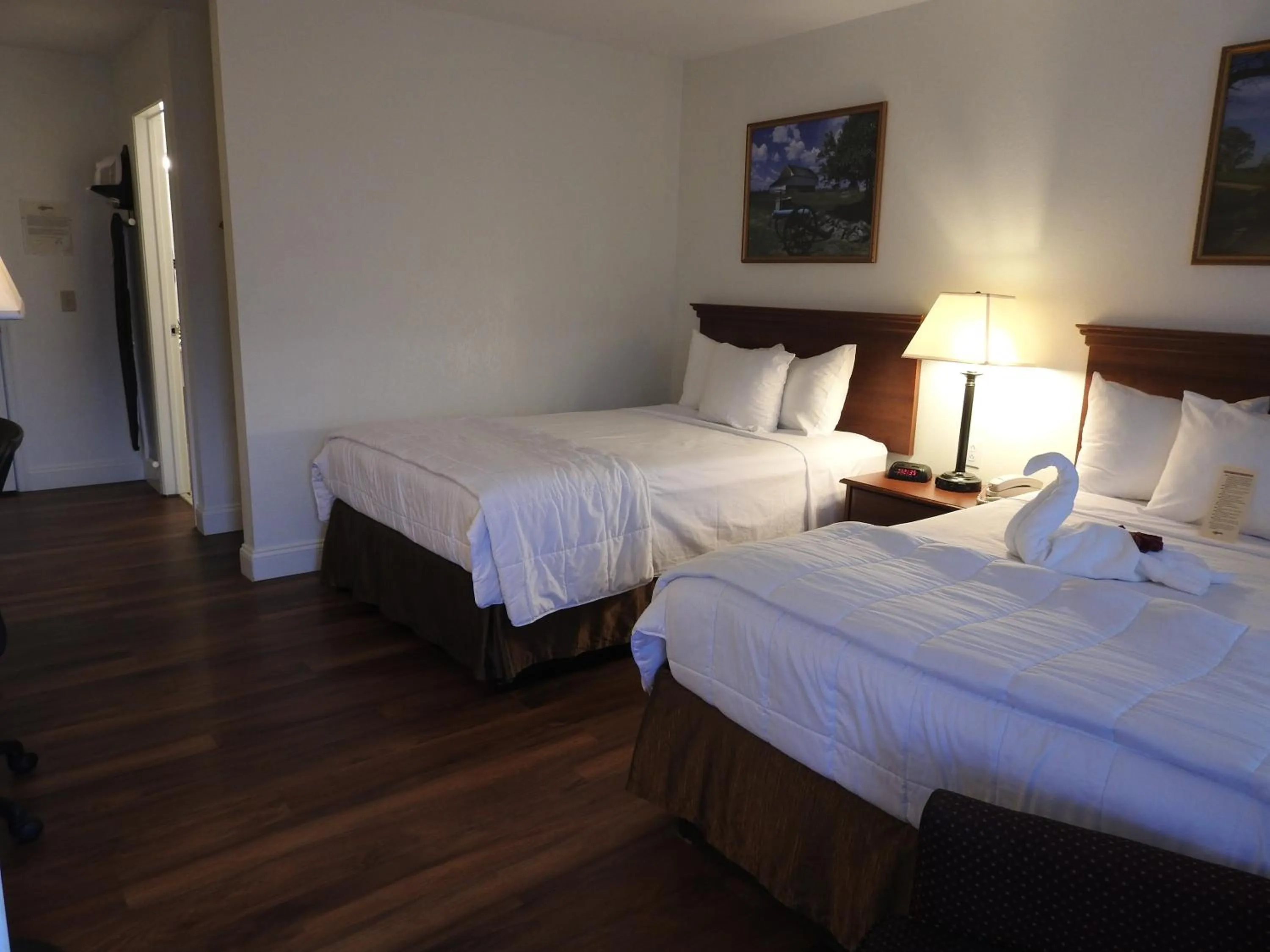 Bed in Inn at Cemetery Hill