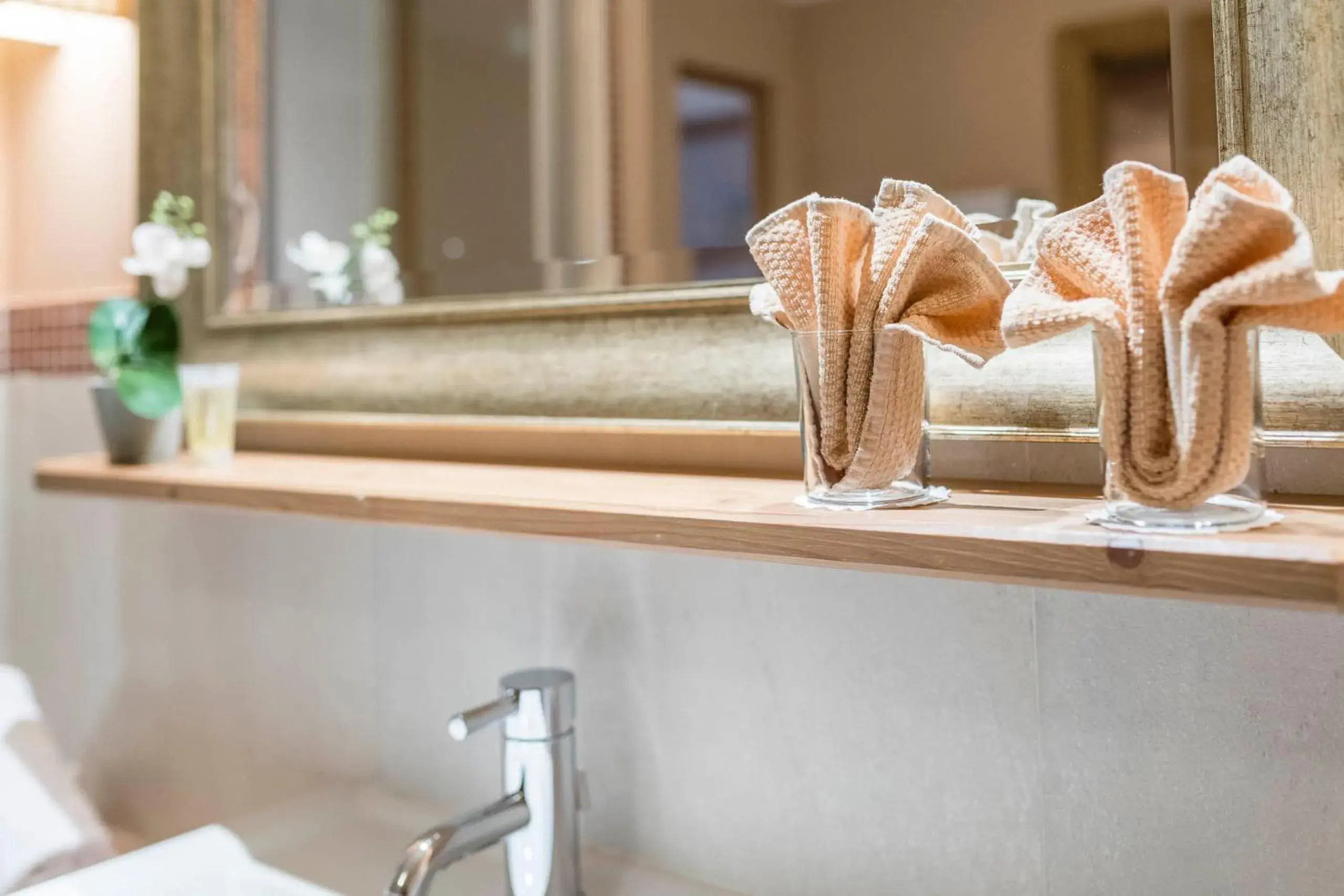 Bathroom in Majestic Hotel & Spa Resort