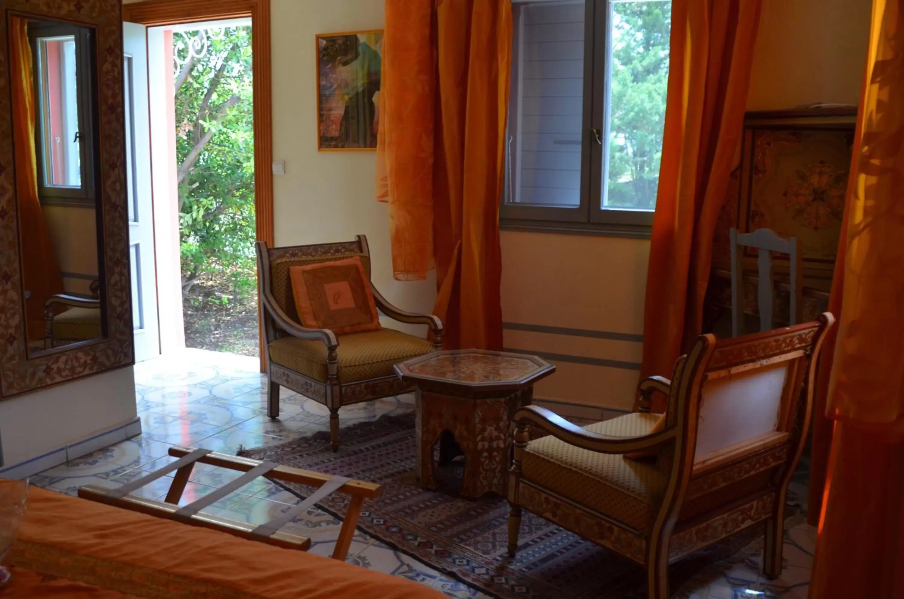 Bedroom, Seating Area in Mas de la Montille