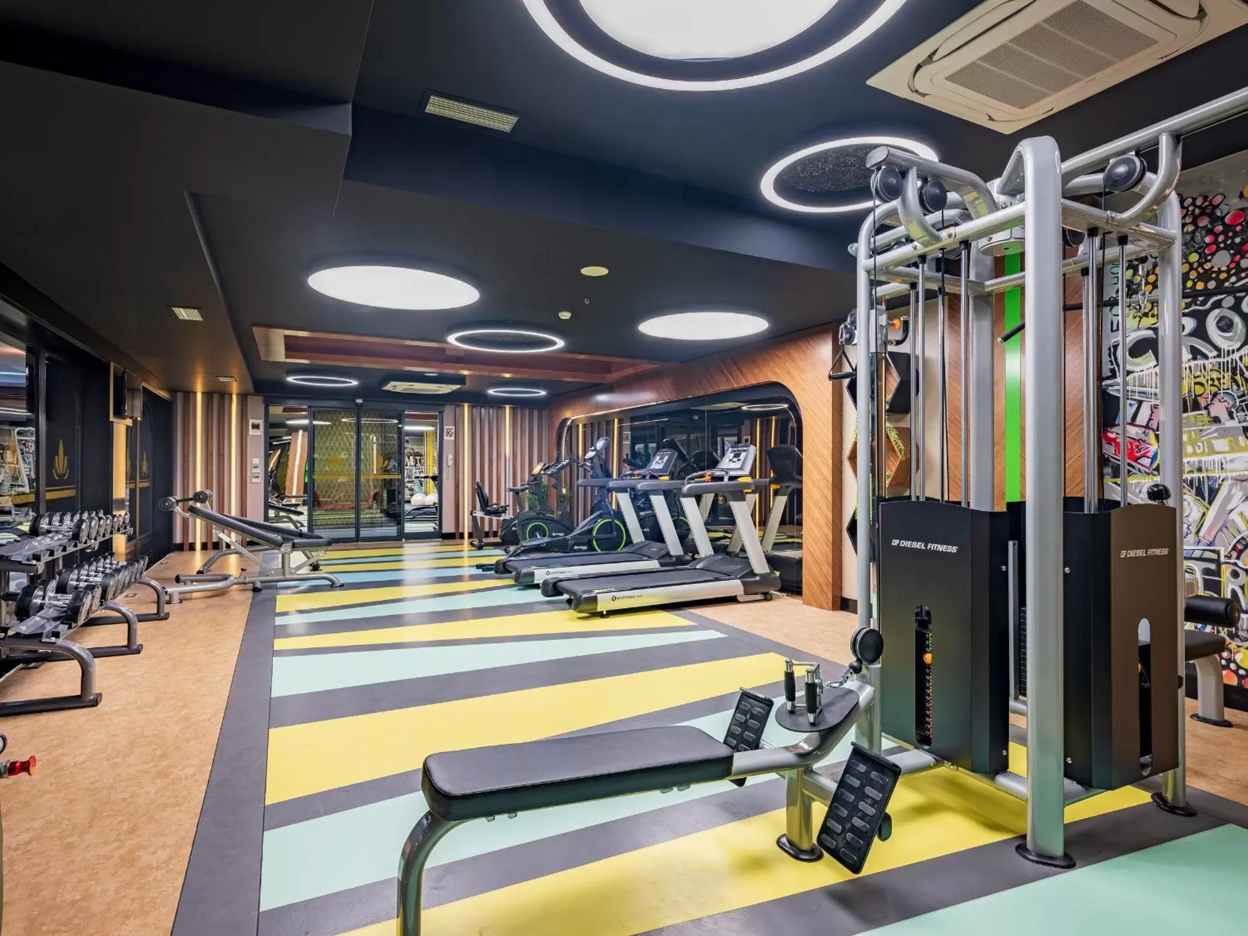 Fitness centre/facilities, Fitness Center/Facilities in Elysium Green Suites