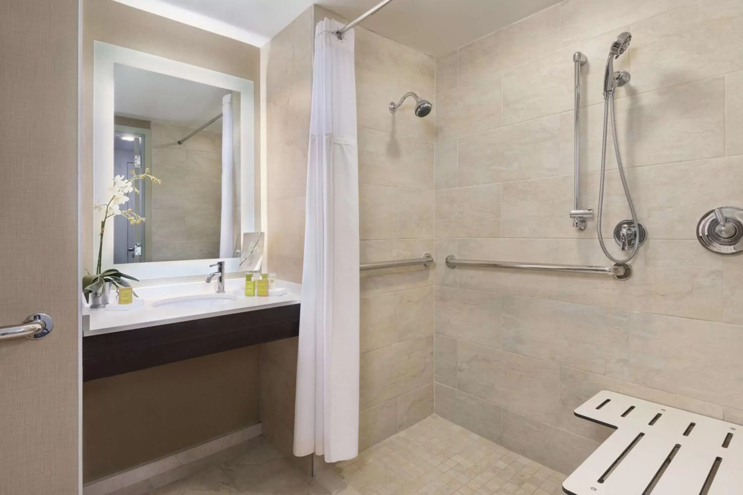 Bathroom in The Inn at Penn, A Hilton Hotel
