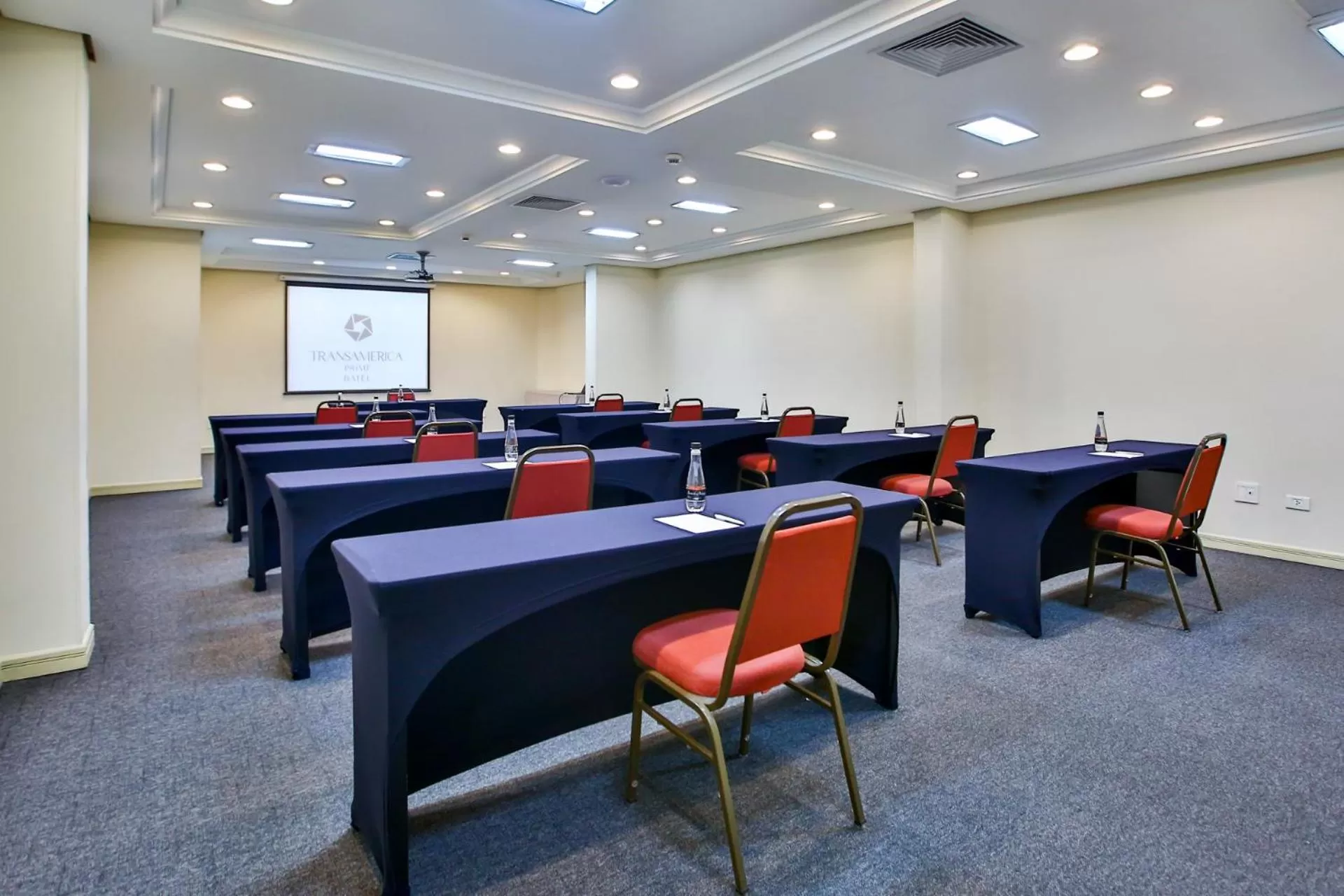 Meeting/conference room in Transamerica Executive Curitiba Batel